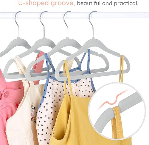 Miniatura 5 de IEOKE Perchas de terciopelo para bebé paquete de 50 perchas de ropa para niños ultra finas antideslizantes con 6 separadores de ropa para niños