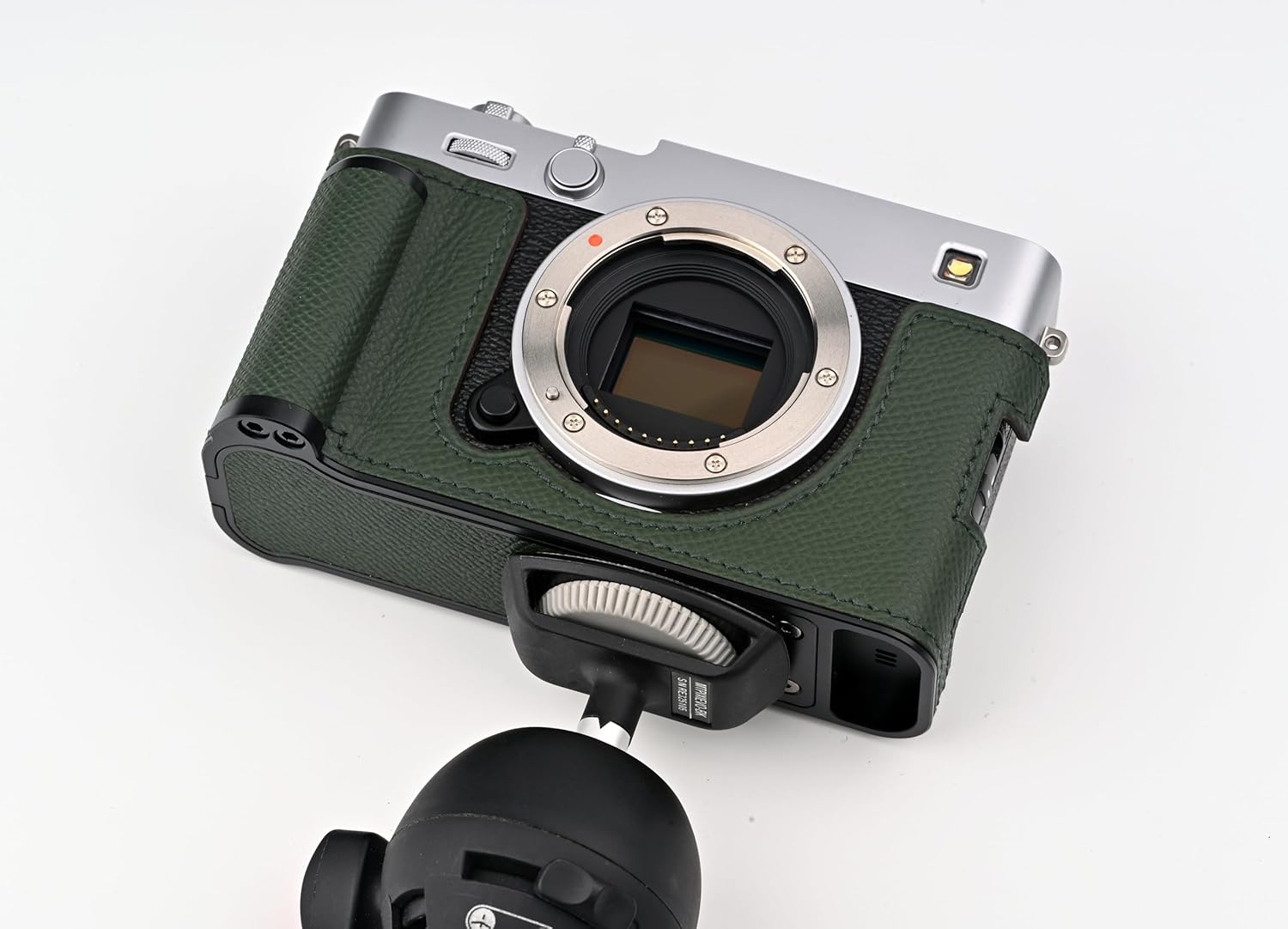 Handmade Genuine Leather Camera Half Case for Fujifilm X-E5 /Fujifilm X-E5 Camera Case - Top Layer Cowhide Body + Metal Base Plate+ Hand Shank Design (Dark Green)