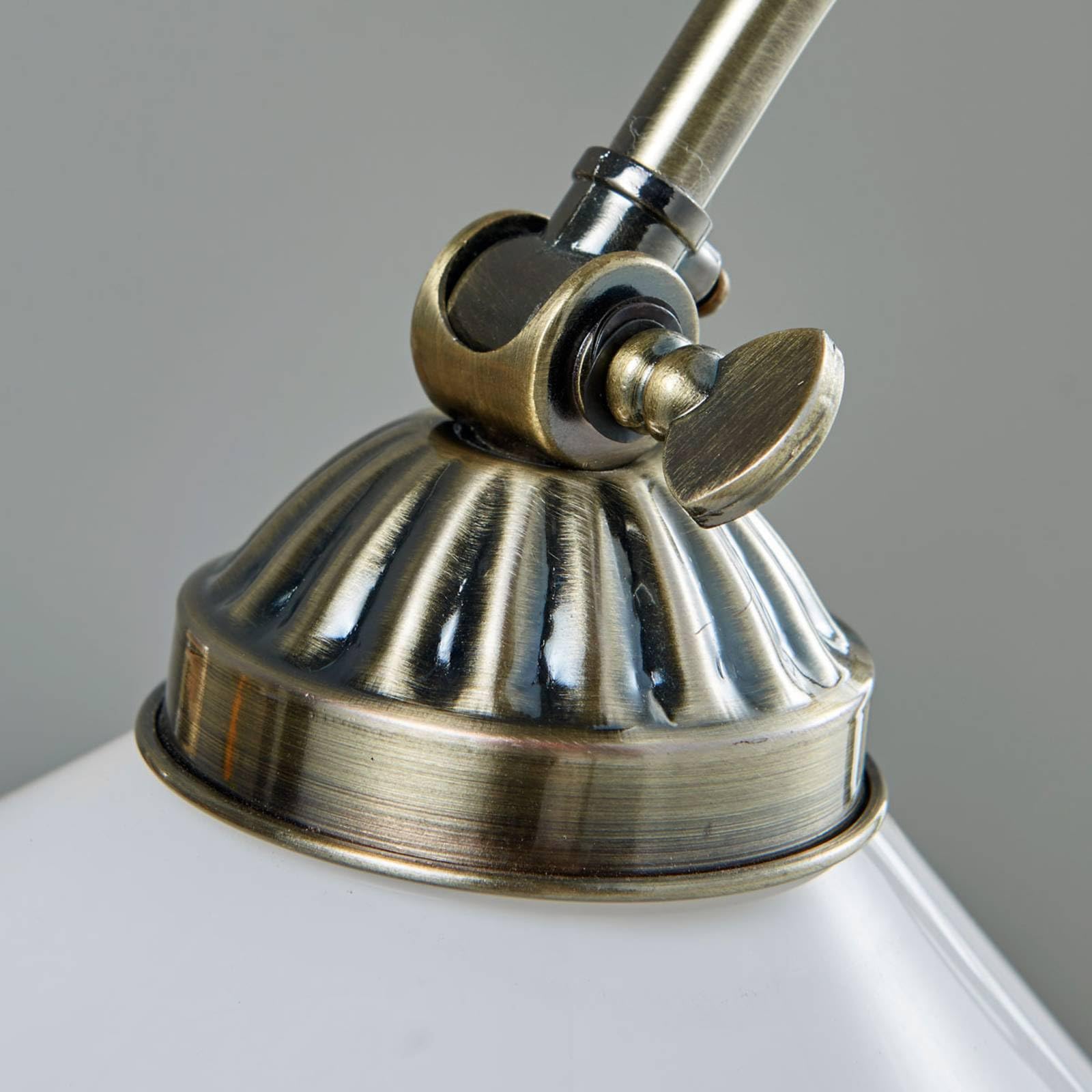 Lindby Tischlampe Otis (Retro, Vintage Antik) aus Metall (1 flammig E14) - Tischleuchte Schreibtischlampe Nachttischlampe Flurleuchte