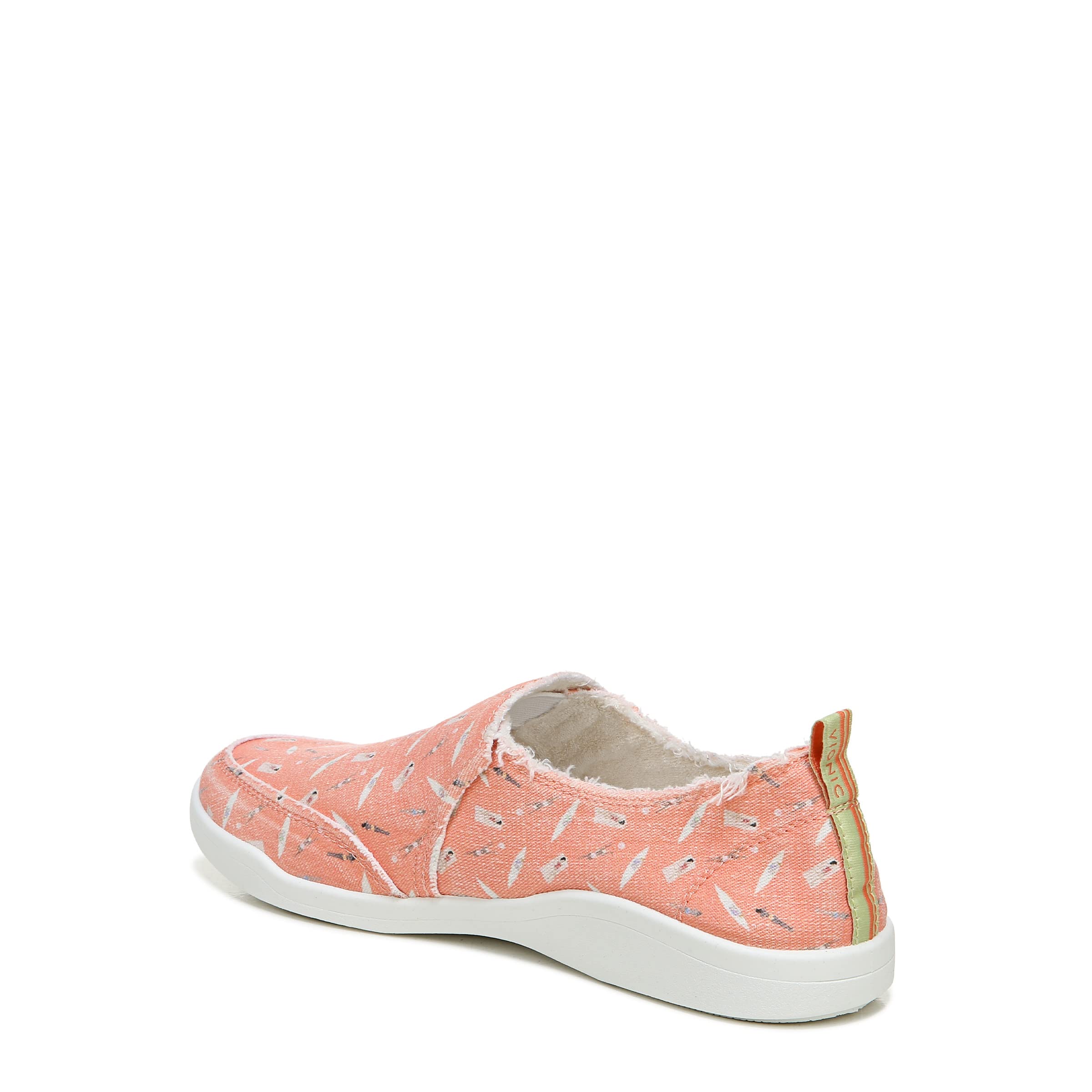 vionic beach sneakers
