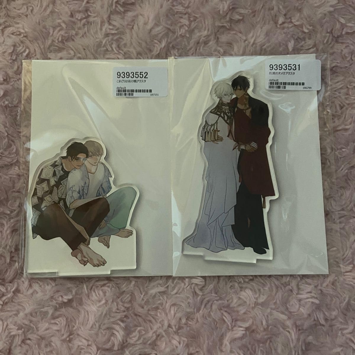 露久ふみ 后宮のオメガ こまどりは、夜の帳 アクリルスタンド こまどりは、夜の帳 后宮のオメガ 露久ふみ アクリルスタンド - WWW