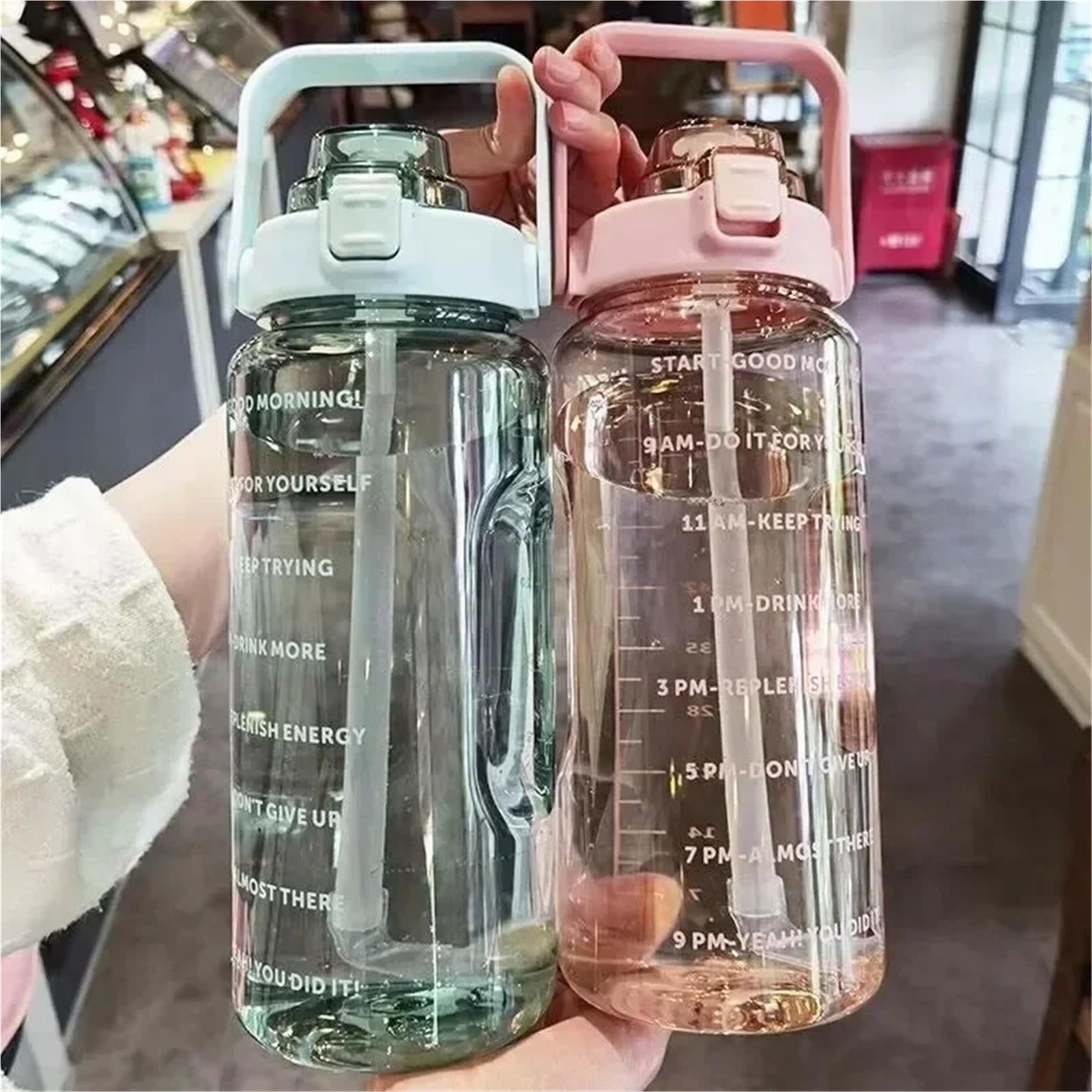Trinkflasche sport 2-Liter-Trinkbecher aus Kunststoff mit Strohhalm, großem Fassungsvermögen und Zeitanzeige for Outdoor-Sportarten für den Außenbereich(Blue)