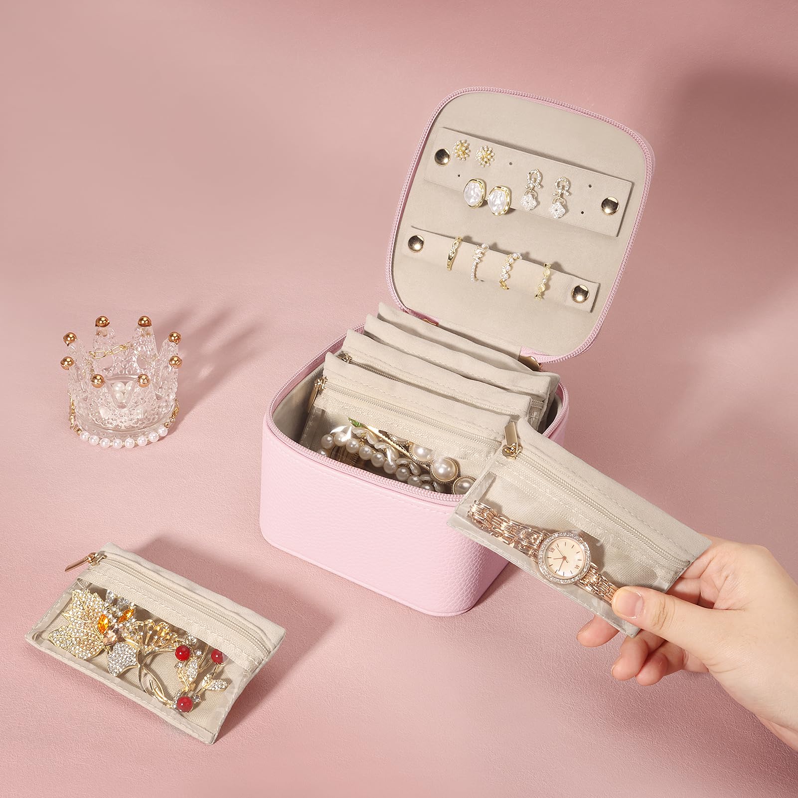 DesignSter Estuche Organizador de Viaje para Joyas, Joyero Pequeño de Poliuretano con 6 Bolsillos Transparentes, Almacenamiento para Aretes y Anillos