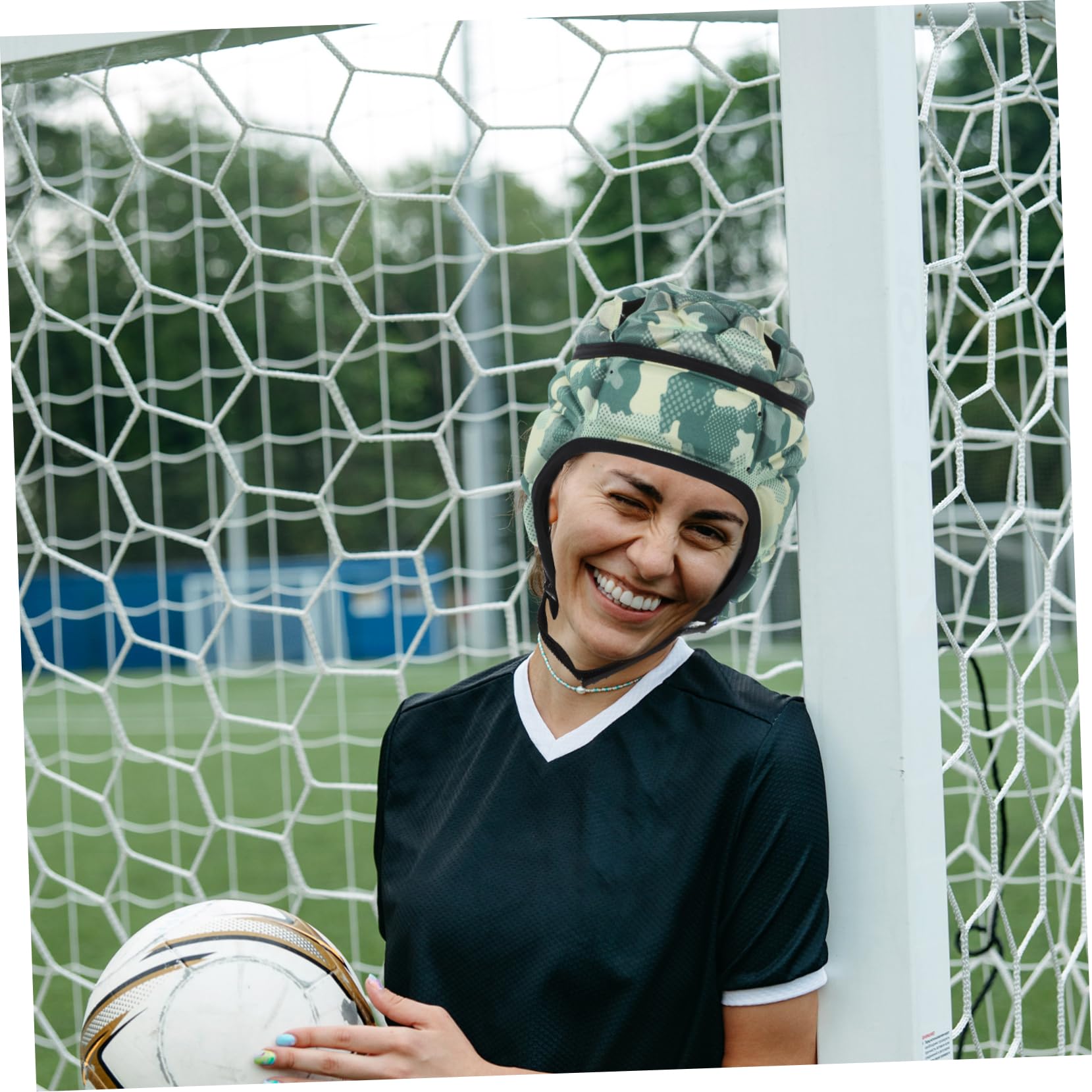 ibasenice Casco Protettivo per Sport All e Copricapo per Rugby Calcio e Attività Design Traspirante con Protezione per Orecchie per Adulti