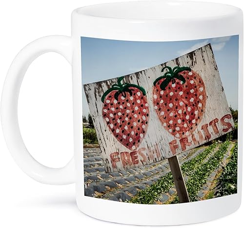 Miniatura 1 de Danita Delimont  Farm  California, Central Valley, Modesto, jardín y señal para fresas  11oz taza de taza de (_ 229841 _ 1)