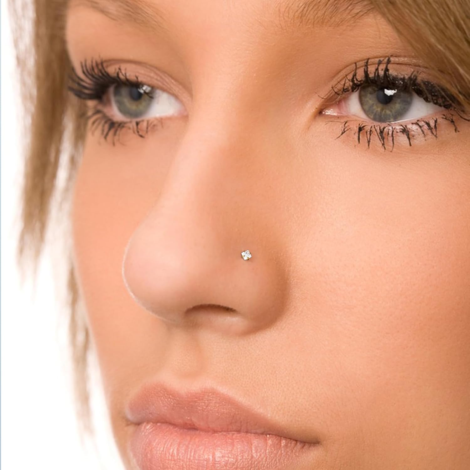 20G Nose Rings Studs for Women Corkscrew Sliver Nose Studs Hypoallergenic Nose Rings 316L Stainless Steel Nose Nostril Percing Jewely for Women Men Round Square CZ Imitation Diamond 1.5mm/2.0mm/2.5mm/3.0mm