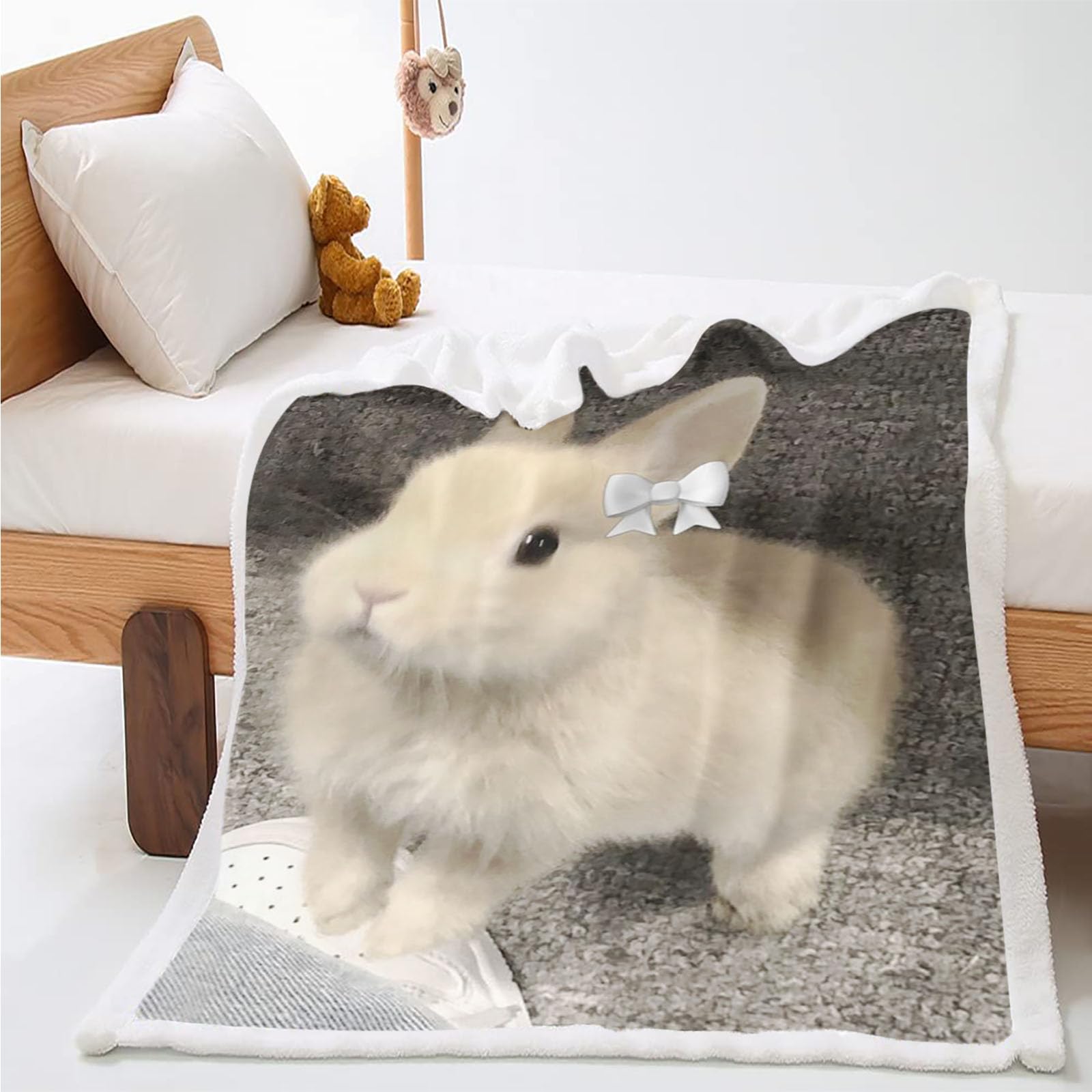 WEQEER Cuddly Blanket with Rabbit, Cute Rabbit Print Fluffy Fleece Blanket for Children, Fairytale Animal Sofa Blanket for Boys and Girls Children (2.75 x 100 cm)