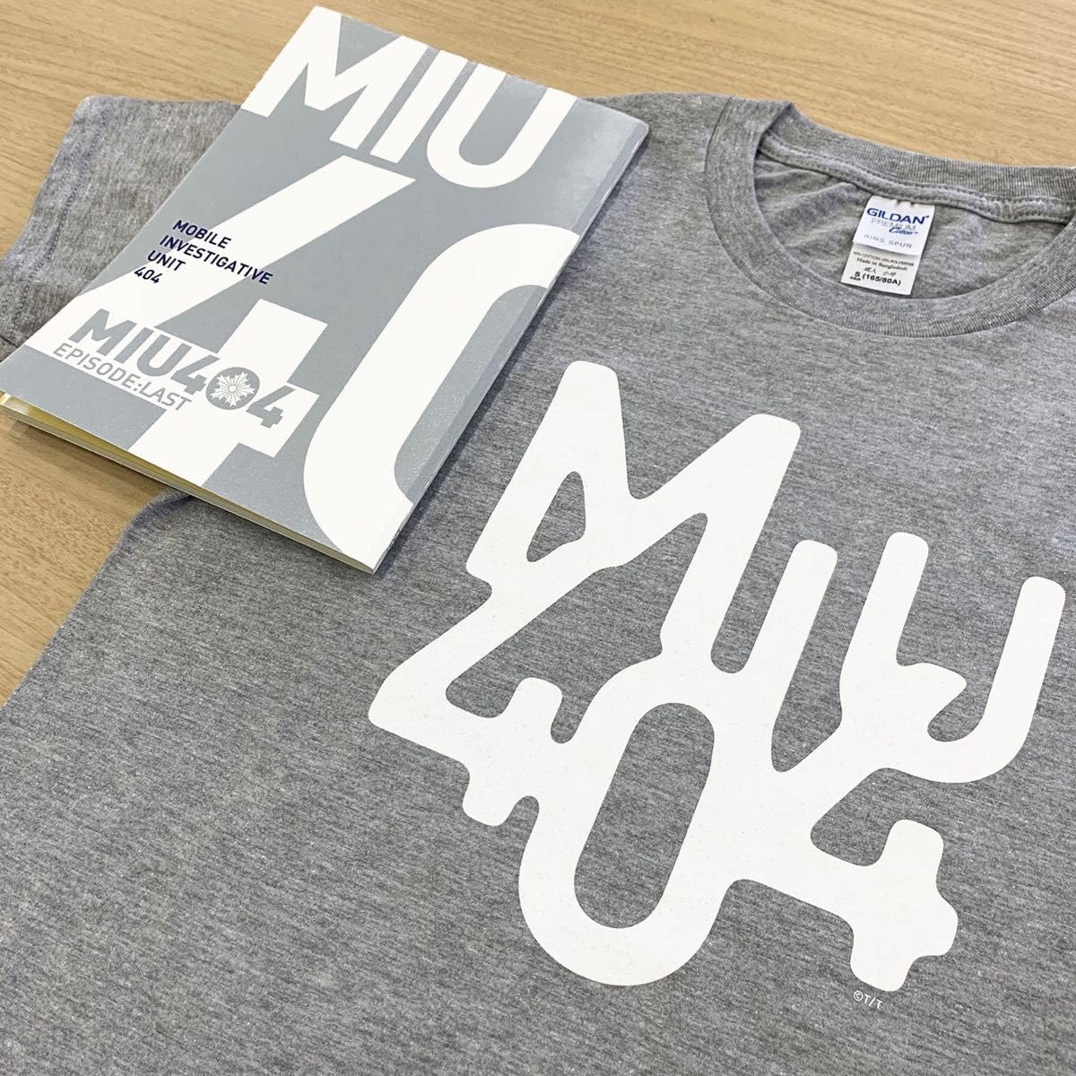 Amazon.co.jp: MIU404 受注生産 台本デザインTシャツ 話 グレー L