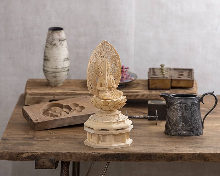 Amazon.co.jp: 木彫仏像 虚空蔵菩薩 座像22.5cm（木製：桧木）＿