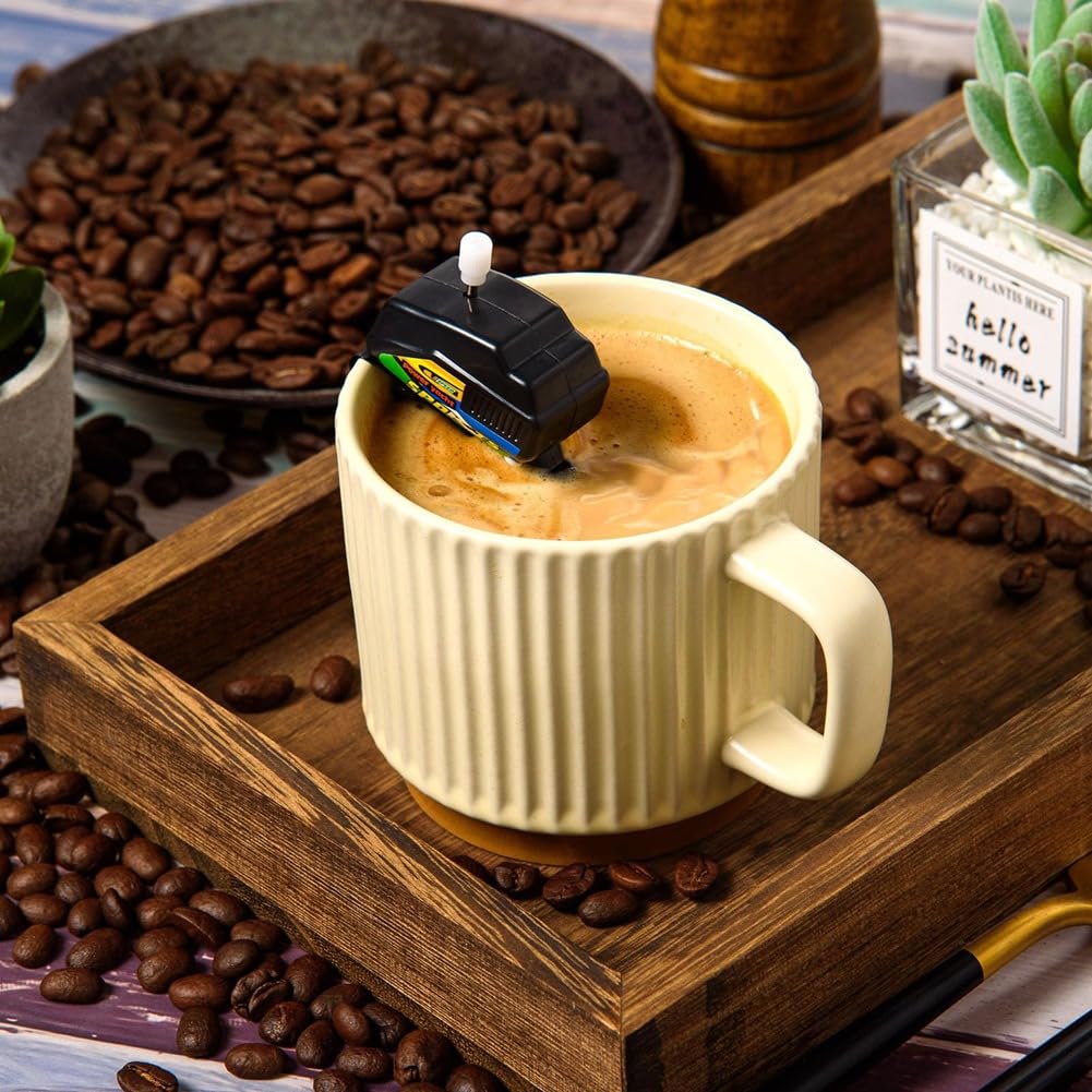 Kaffeerührer in Bootsmotorform, Klammern Können Tassen Halten, Propeller Kann in die Tasse Eindringen und Gründlich Umrühren, Um Kaffee Zuzubereiten