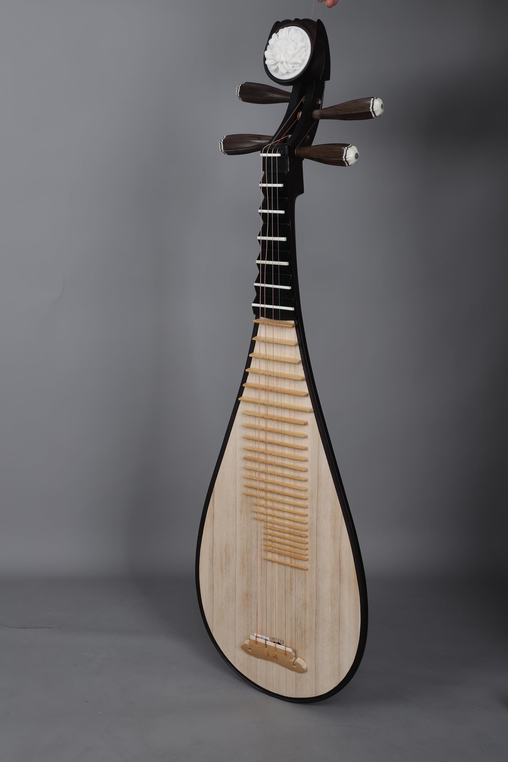 LANDTOM Professionelle chinesische Lute aus Hartholz, traditionelles nationales Saiteninstrument PiPa (Erwachsene)