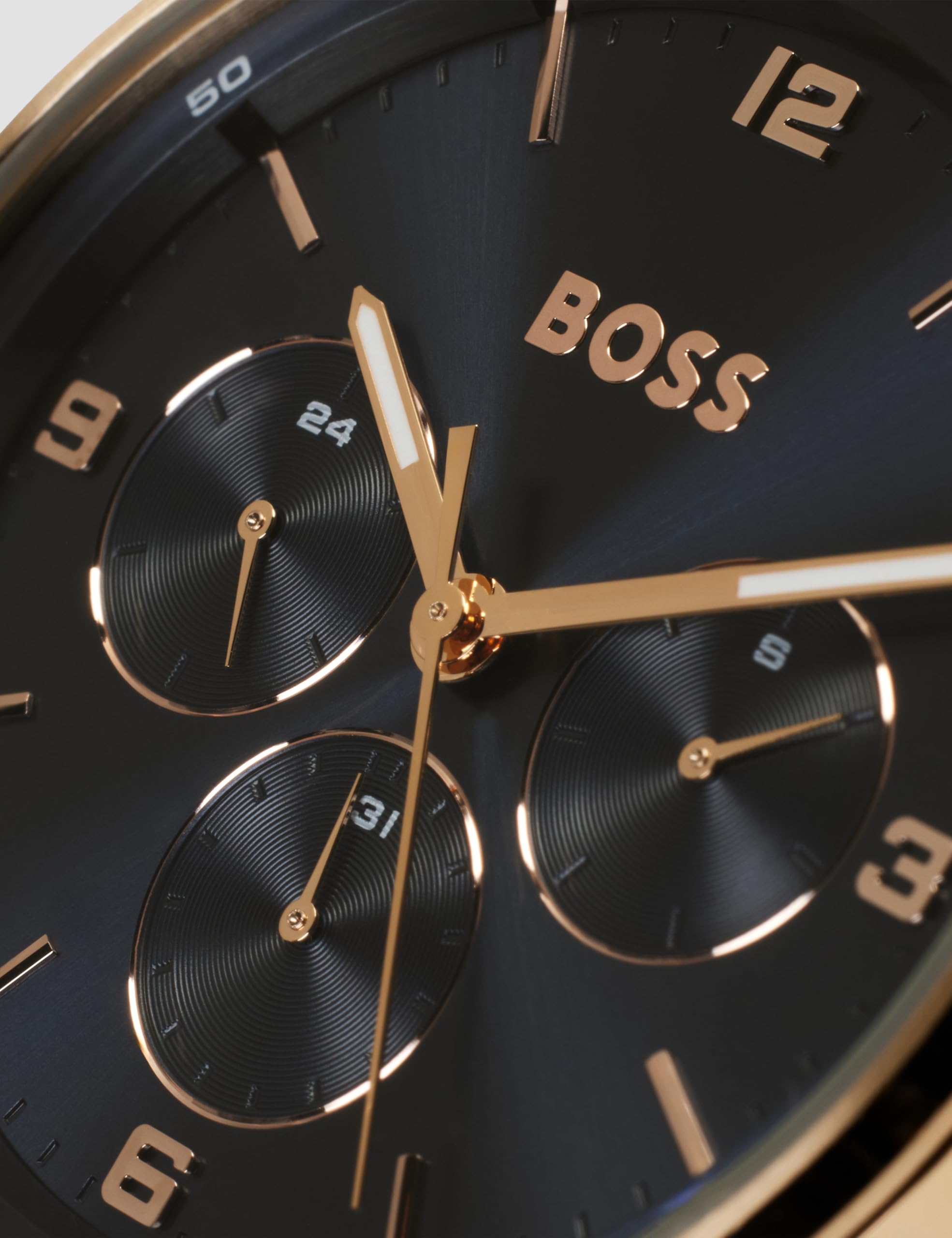 BOSS Multi Zifferblatt Quarz Uhr für Herren Kollektion Contender mit Schwarzem oder Braunem Lederarmband