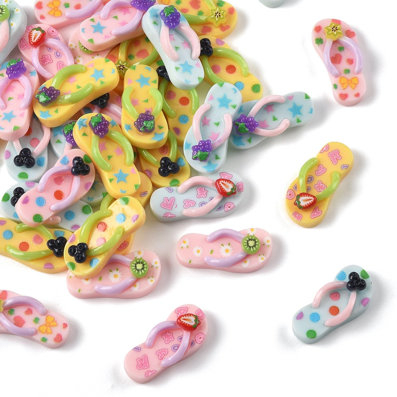 Cabochons en résine pour fabriquer des bijoux d'été sans matériel complexe