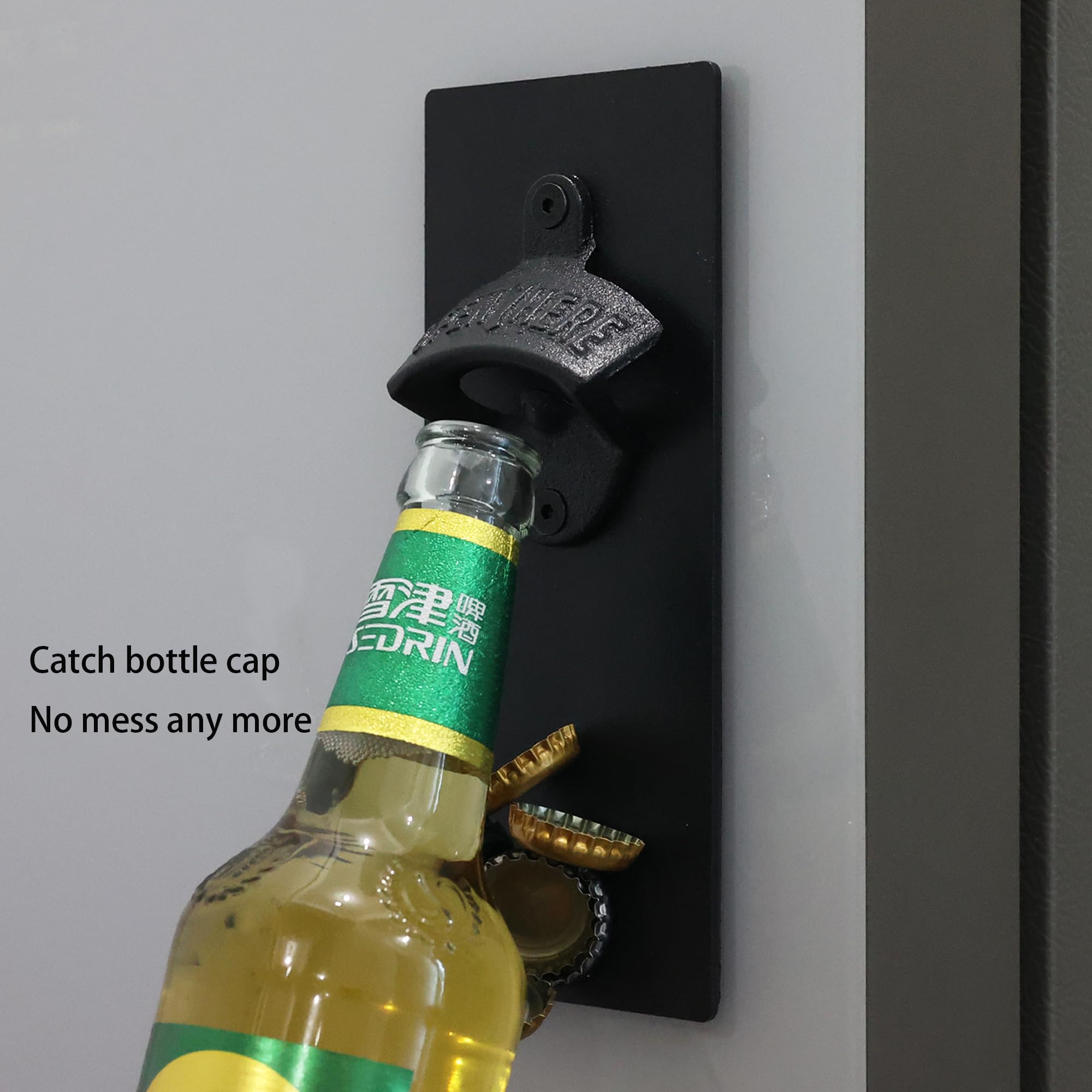 Abridor de botellas de hierro fundido negro montado en la pared con tapa magnética, tablero de metal para nevera de cocina