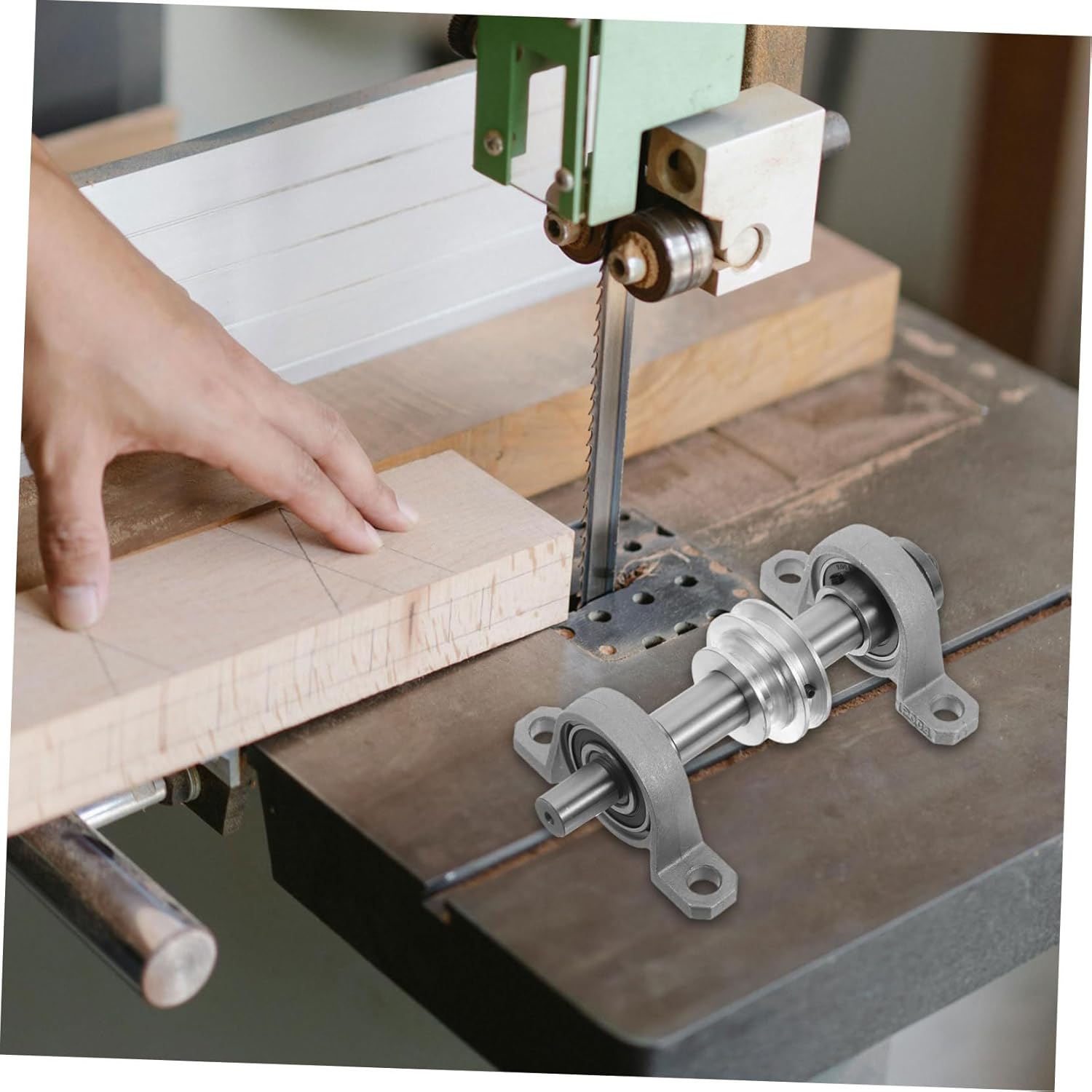 Angoily Table Saw Spindle Seat for Cabbing Machine Pulley Bearing Assembly Cutting Tools for Diy Woodworking