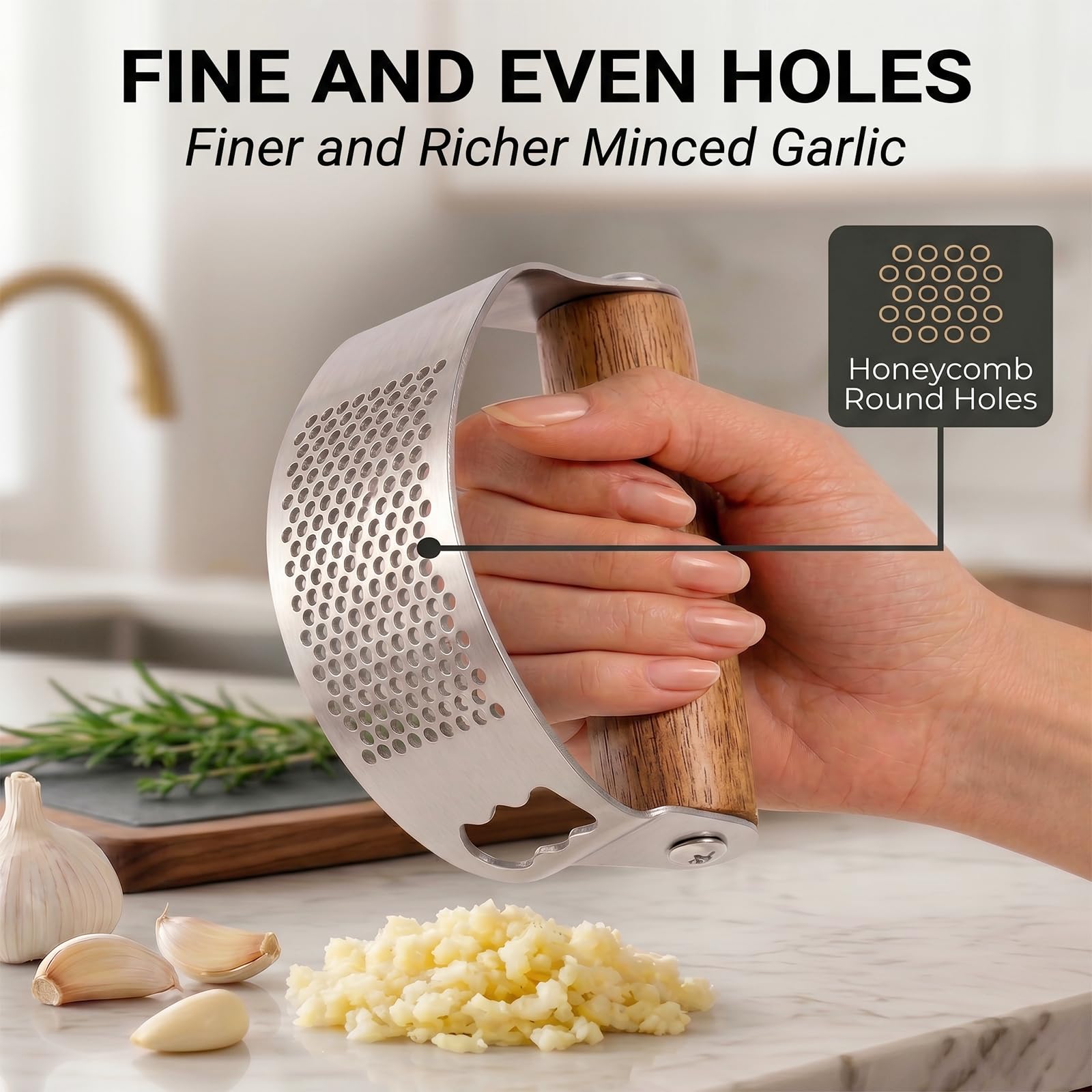Prensa Ajos Acero Inoxidable con Mango de Madera Ergonómico, 2-en-1 Garlic Press & Abrebotellas, Incluye Pelador Silicona, Cepillo Limpieza, Machacador de Ajos para Picar Jengibre Fácilmente