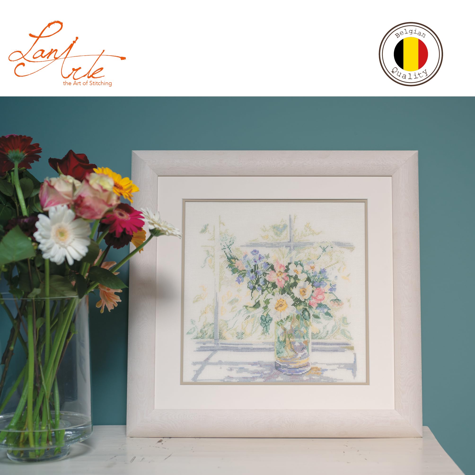 Lanarte Kreuzstich Stickpackungen Gezählter Kreuzstichbilder Set BLUMEN IN ZARTEM LICHT Wanddekoration Handarbeit Set für Erwachsene 29 x 29 cm DIY Deko Bastelset Handwerker Kreative Geschenkset