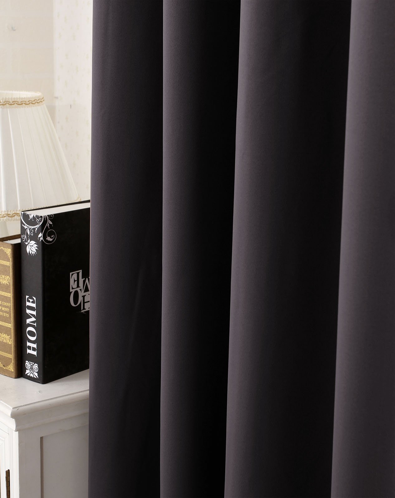 WOLTU Lot de 2 Rideaux Occultant avec Œillets, 135x225cm, Anthracite | Isolation thermique, Protection lumière, Réduction du bruit, Salon et chambre, Dimensions variées, Pose facile