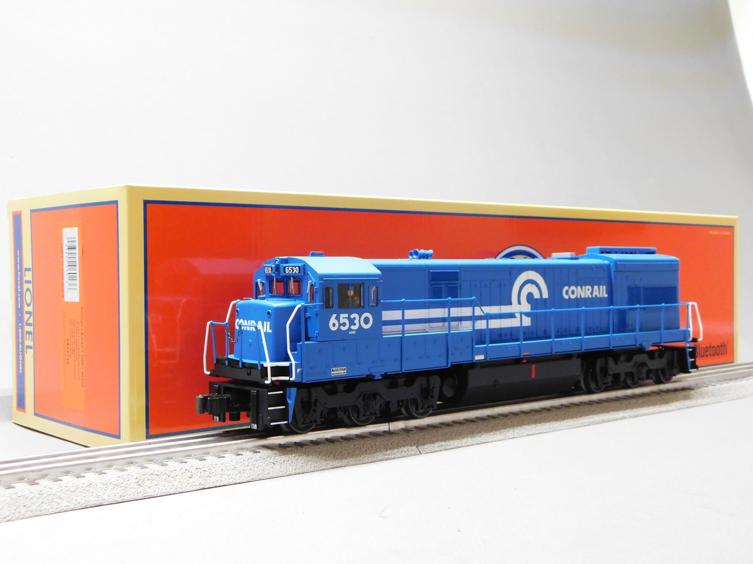Lionel Conrail Legacy U28C Diesel Locomotive Engine #6530 O Gauge 2433732
