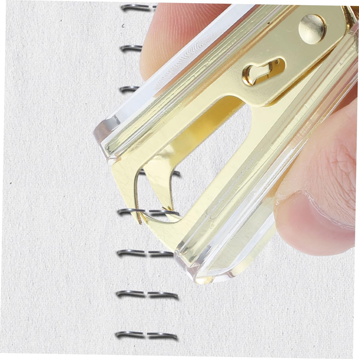 HOMSFOU 4 Sätze Klammerentferner Werkzeug Büro Hefter Mini Handlicher Klammerabzieher Nagelentferner Nägel Heben Abzieher Nagel Entfernen Abzieher Metall 2 Stücke * 4
