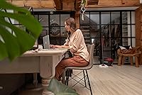 Vista 20 de O-Cedar EasyWring - Sistema de limpieza de suelos con balde y fregona giratoria de microfibra + 2 recambios adicionales, rojo/gris