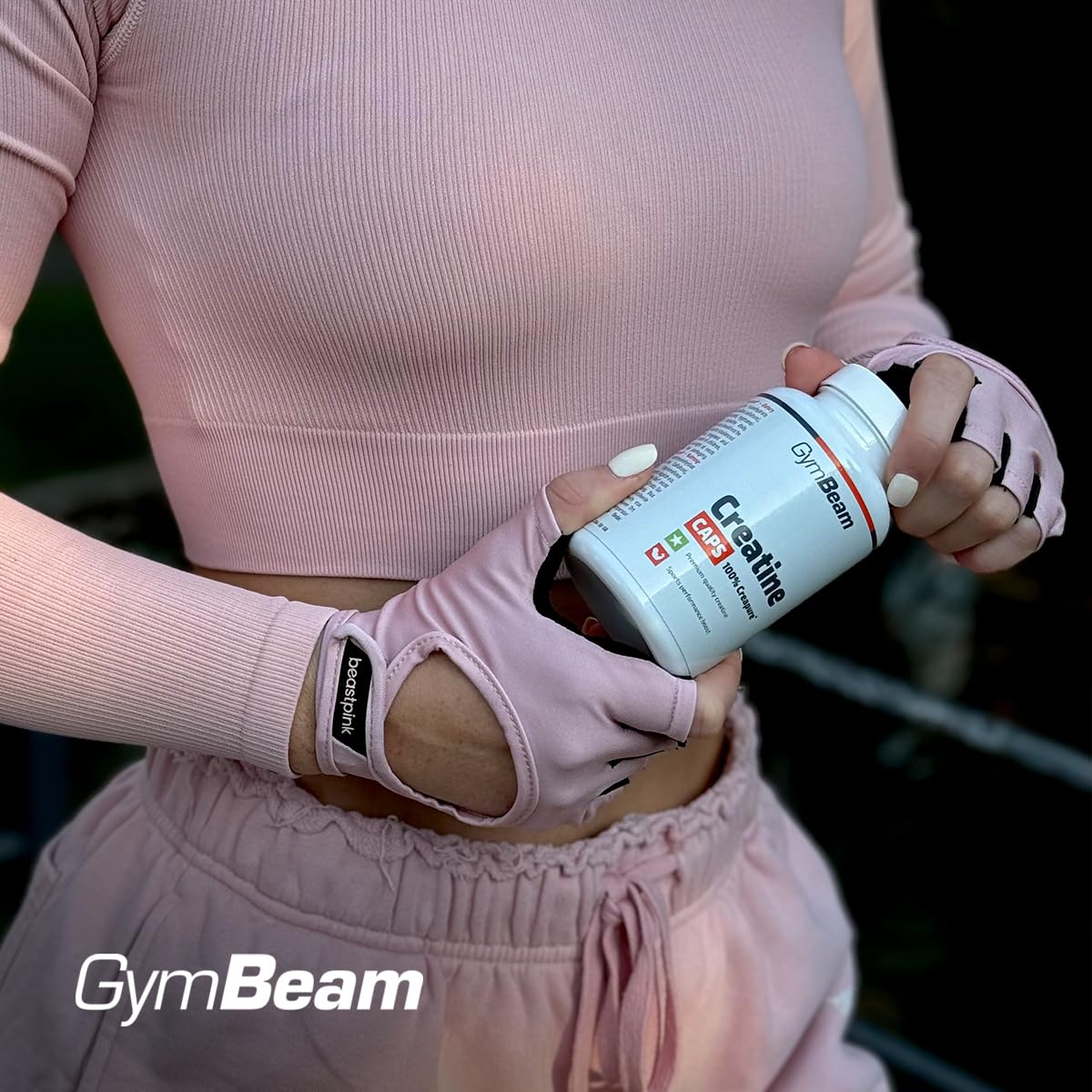 GymBeam Creatina Monoidrato Capsule - 100% Creapure®, per l'aumento delle prestazioni fisiche, adatta per uomini e donne, ideale per atleti di resistenza e sport di squadra