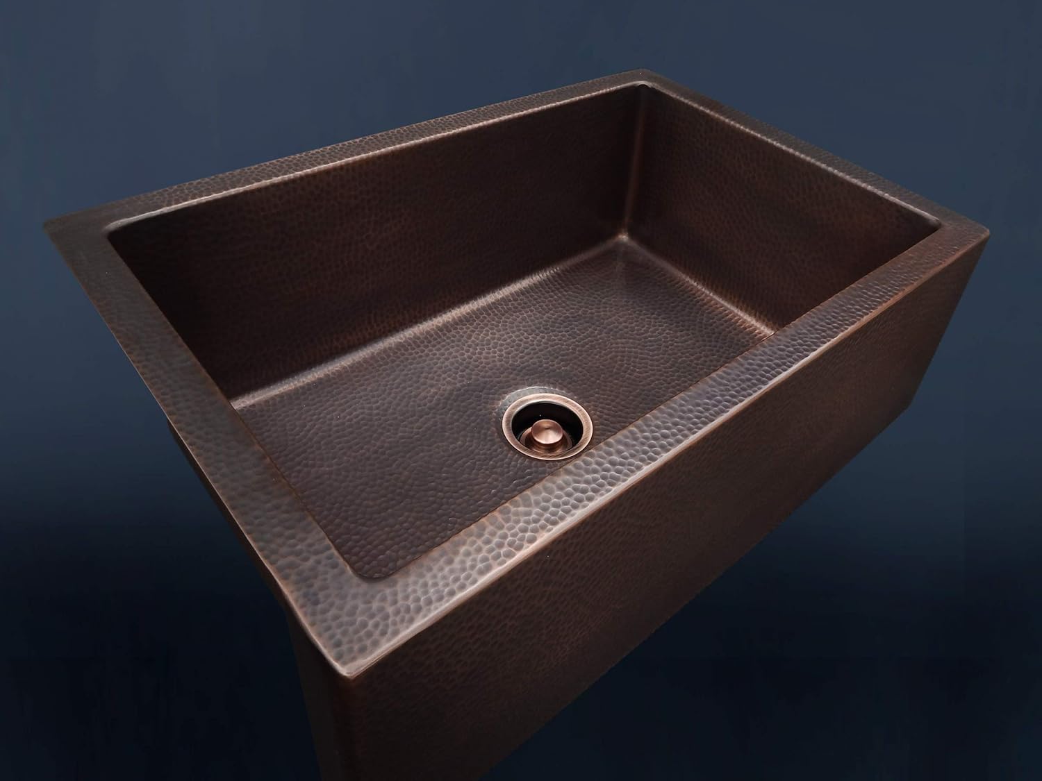 Bеѕt Sеllеr Luxury HEAVY-GAUGE (12-Gauge) 30-Inch Modern Copper Farmhouse Sink (44 LBS Pure Copper), Apron Front, Single Bowl, Dark Copper Finish, Grid and Flange Included, FSW1106 by Fossil Blu Blасk Frіdау Clеаrаnсе Luxury HEAVY-GAUGE (12-Gauge) 30-Inch Modern Copper Farmhouse Sink (44 LBS Pure Copper), Apron Front, Single Bowl, Dark Copper Finish, Grid and Flange Included, FSW1106 by Fossil Blu