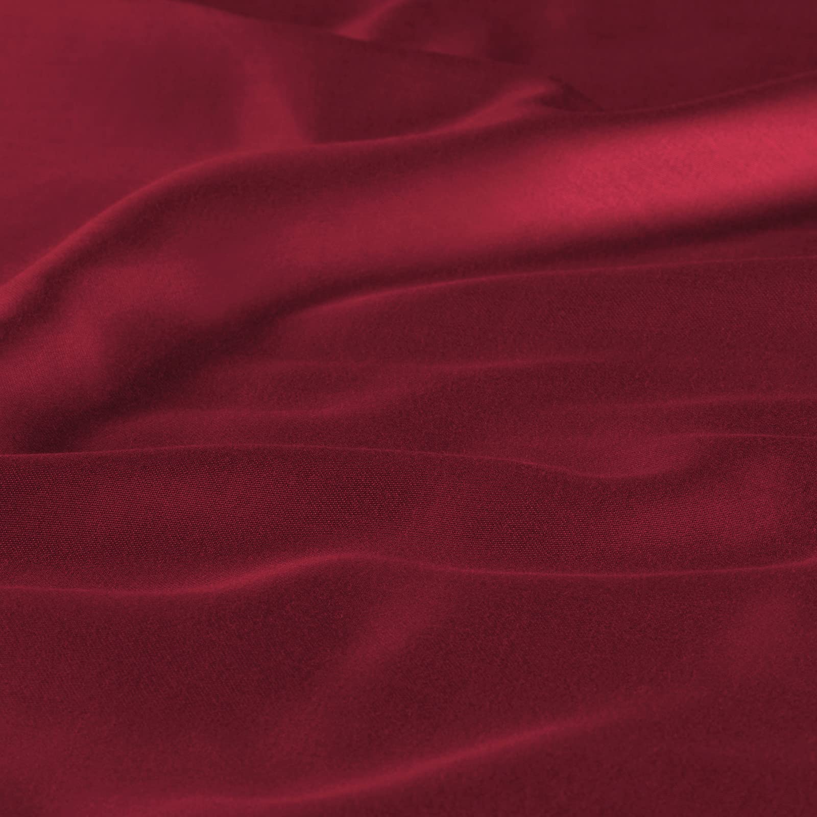 Pure Label Mako Satin Bettwäsche rot 155x220 cm mit Kissenbezug 40x80 cm aus 100% Baumwolle - Traumhaft weiches Mako Satin Bettwäsche Set in Uni