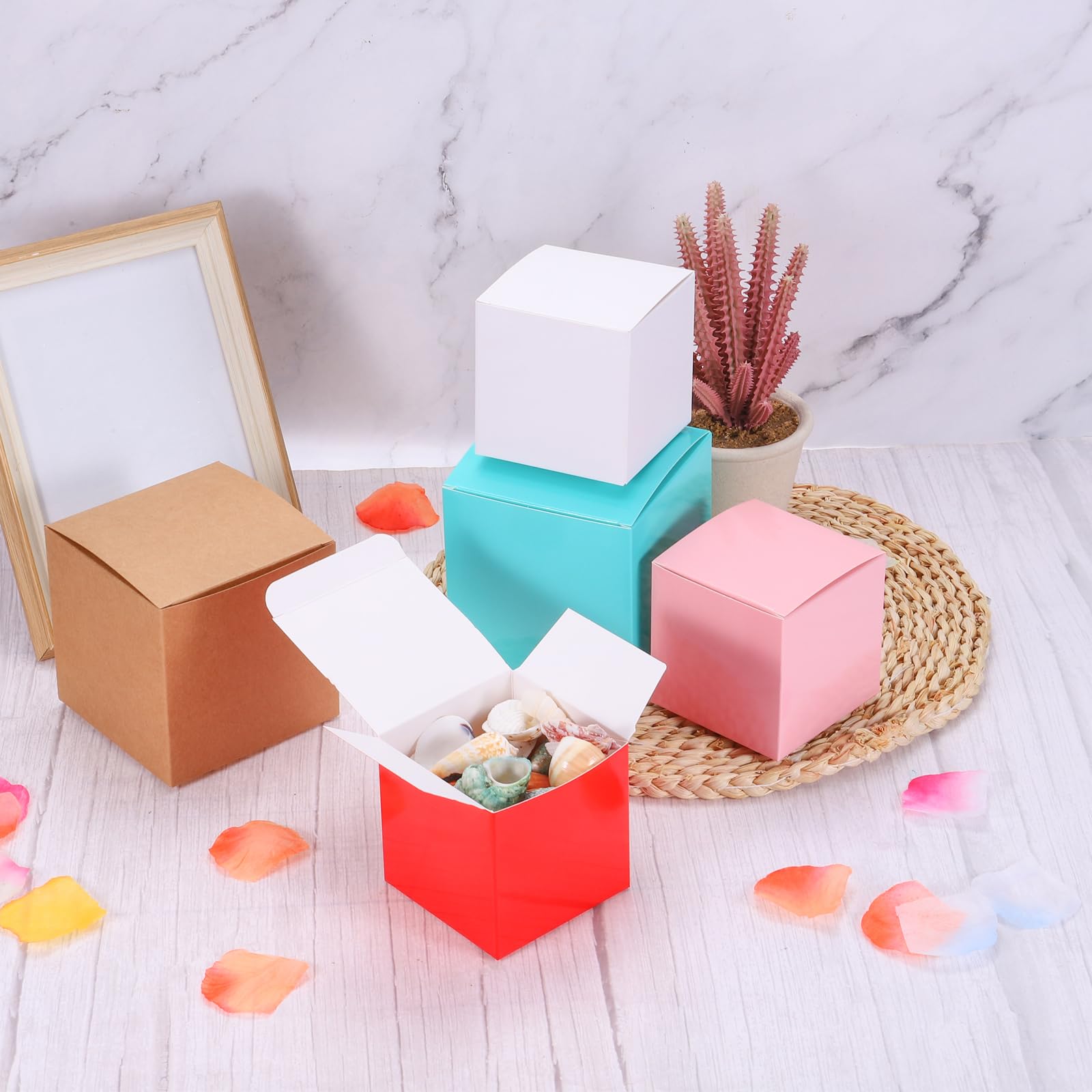 uxcell Lot de 25 boîtes cadeaux cubiques en papier kraft avec couvercles pour travaux manuels, cupcakes, Noël, mariage, anniversaire, demoiselles d'honneur (vert, 10,2 x 10,2 x 10,2 cm)