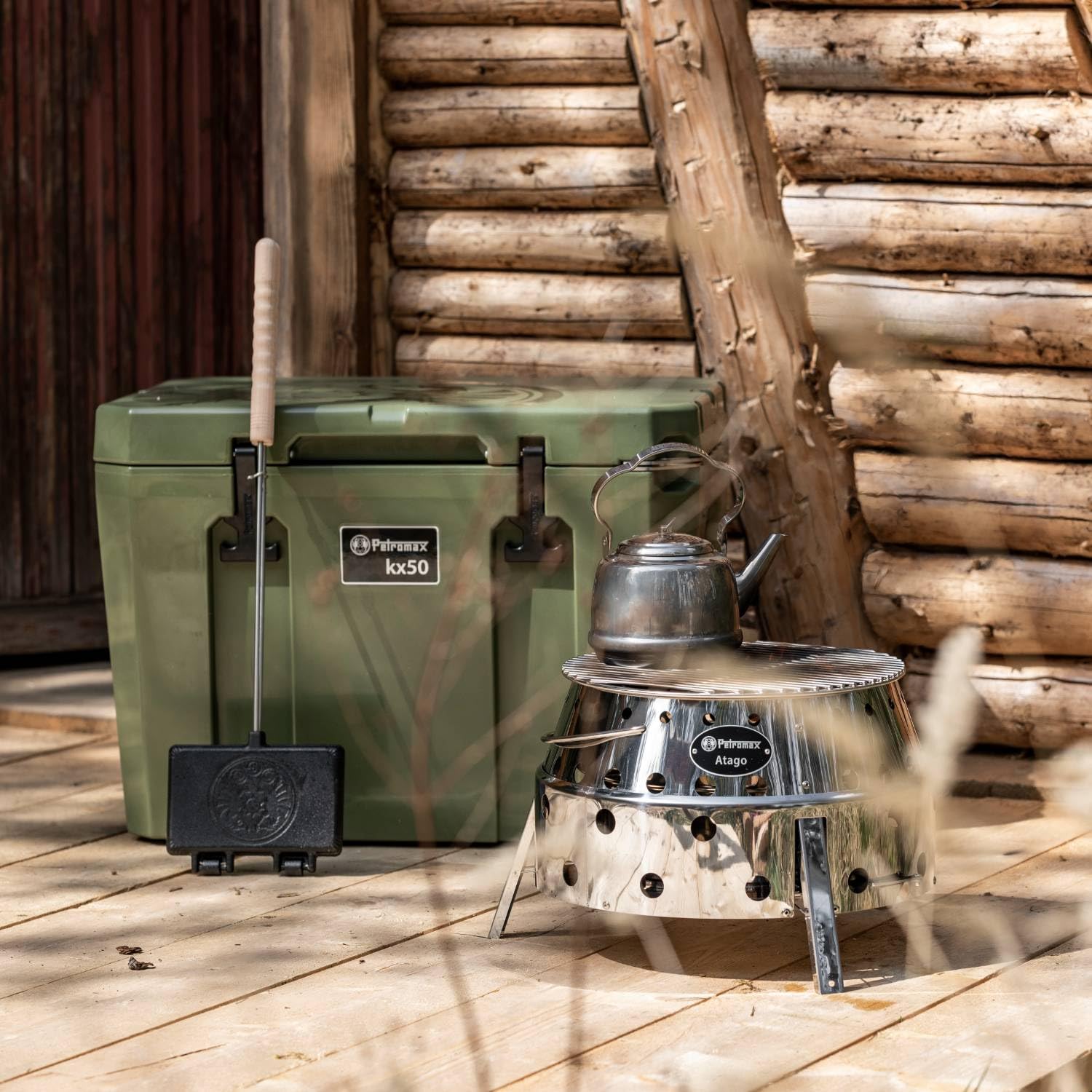 Amazon.com : Petromax Large Capacity Hard Cooler Box, Olive 52.8