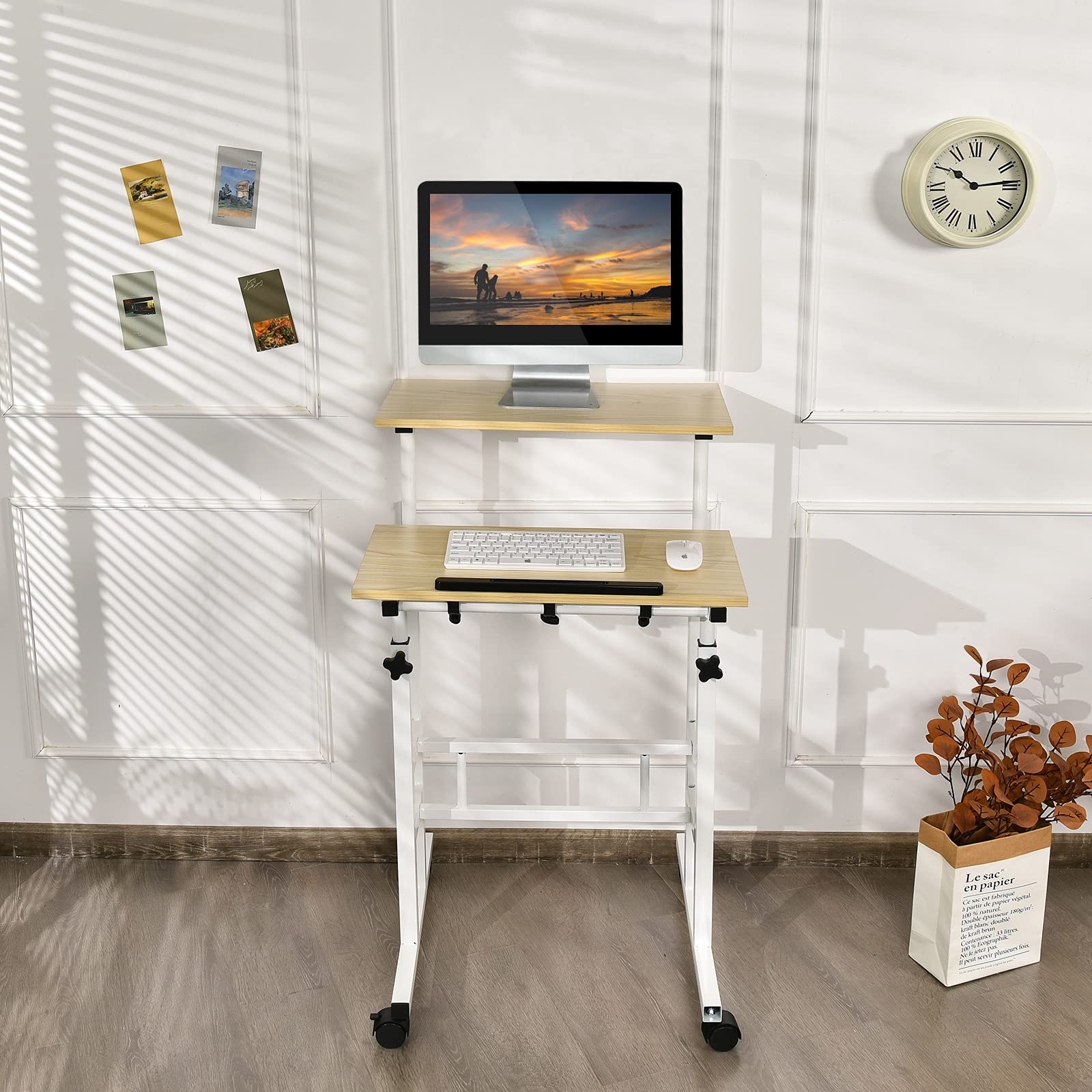 RELAX4LIFE Postazione di Lavoro per Computer, Tavolo Regolabile in Altezza con Ruote Girevoli, Scrivania in Struttura di Metallo con 2 Piattaforme Spaziose, 60 x 55 x (72-124) cm (naturale)