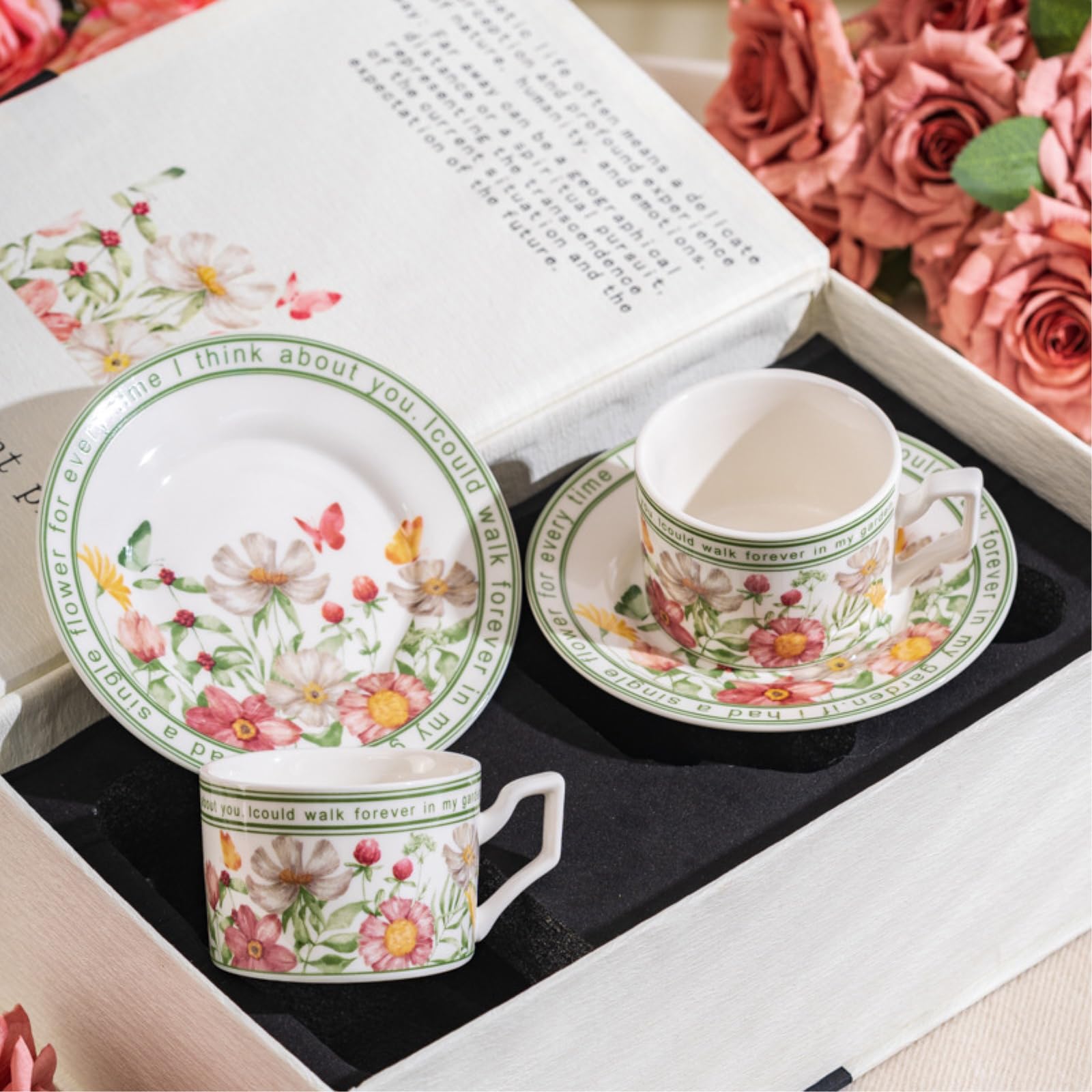 Ceramiczny zestaw filiżanek do kawy i spodków, 236 ml, kwiatowy wzór, kreatywny styl retro, zestaw 2 szt
