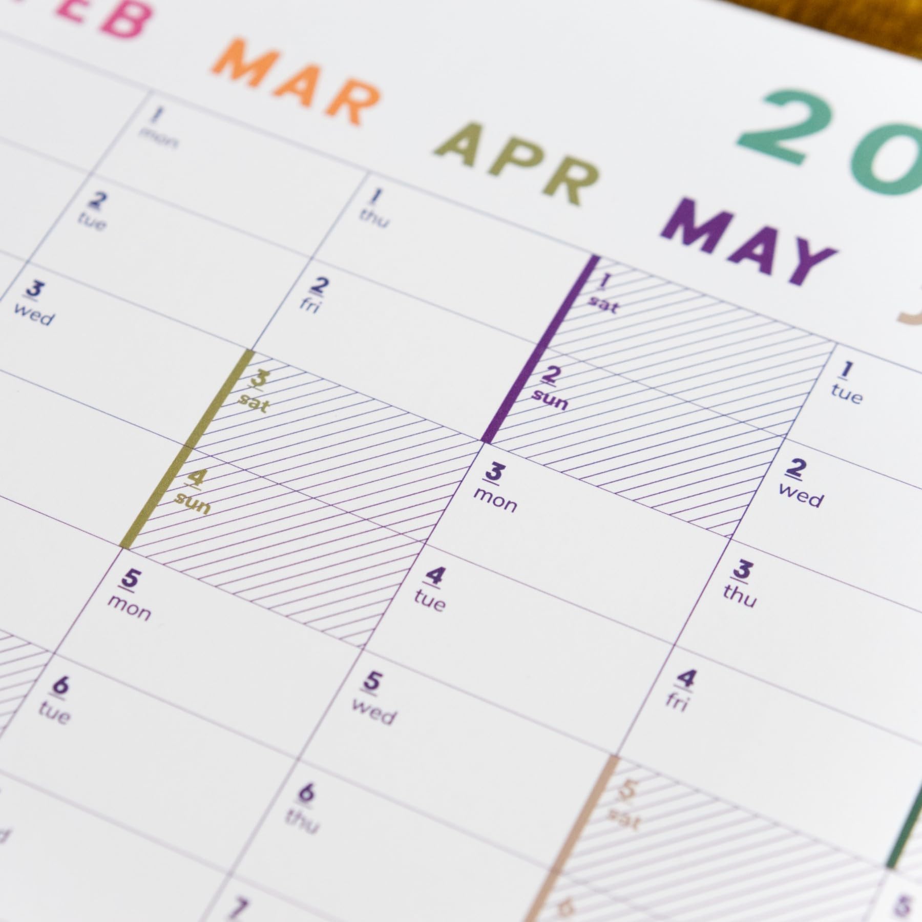 Schuljahres Wandkalender 2026/2027 mit Eichenholzaufhänger- Premium gerollt, 70x100 cm Terminkalender für Lehrer Büro & Planung