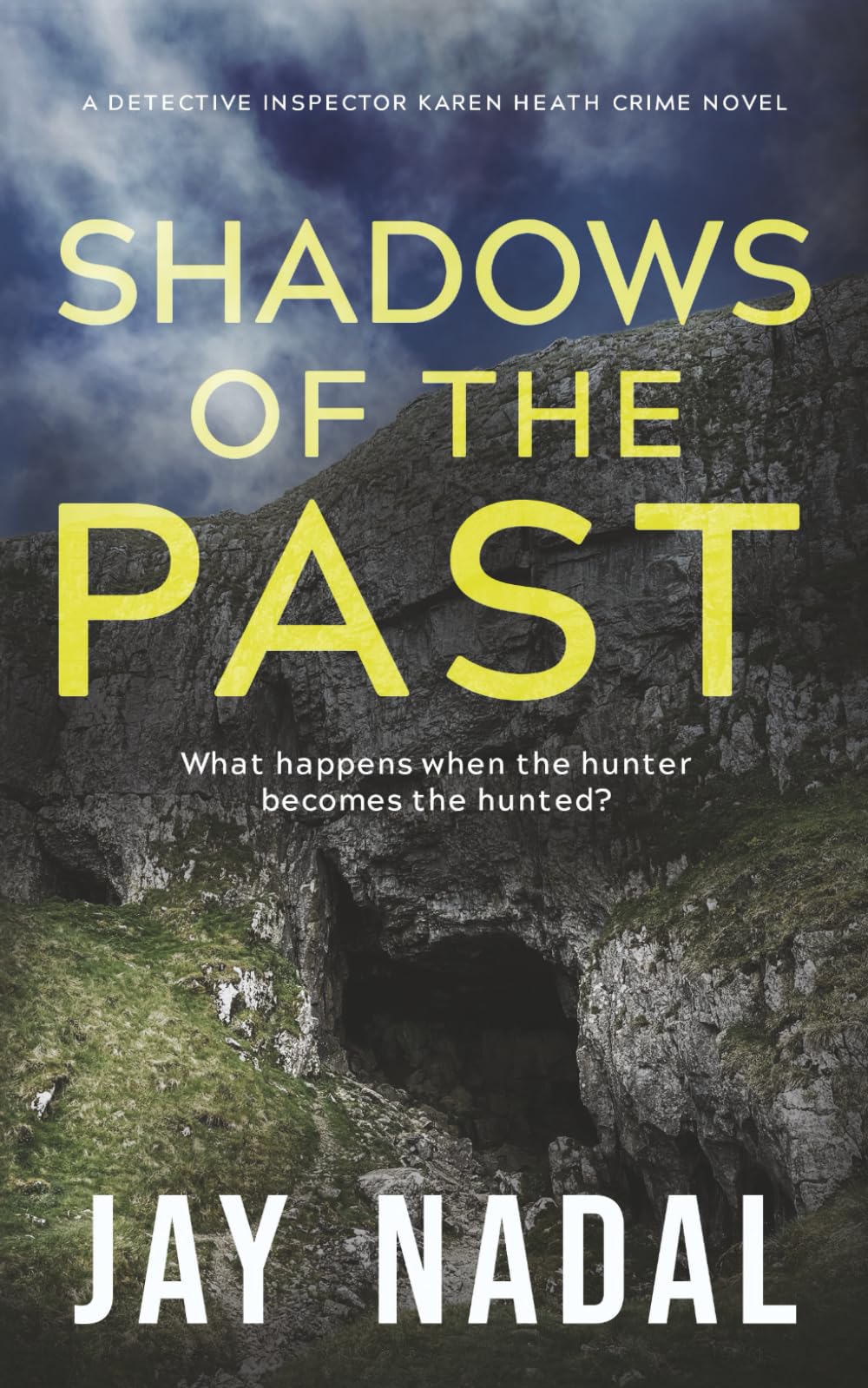 Shadows Of The Past: A British police procedural murder mystery (DI Karen Heath Crime)