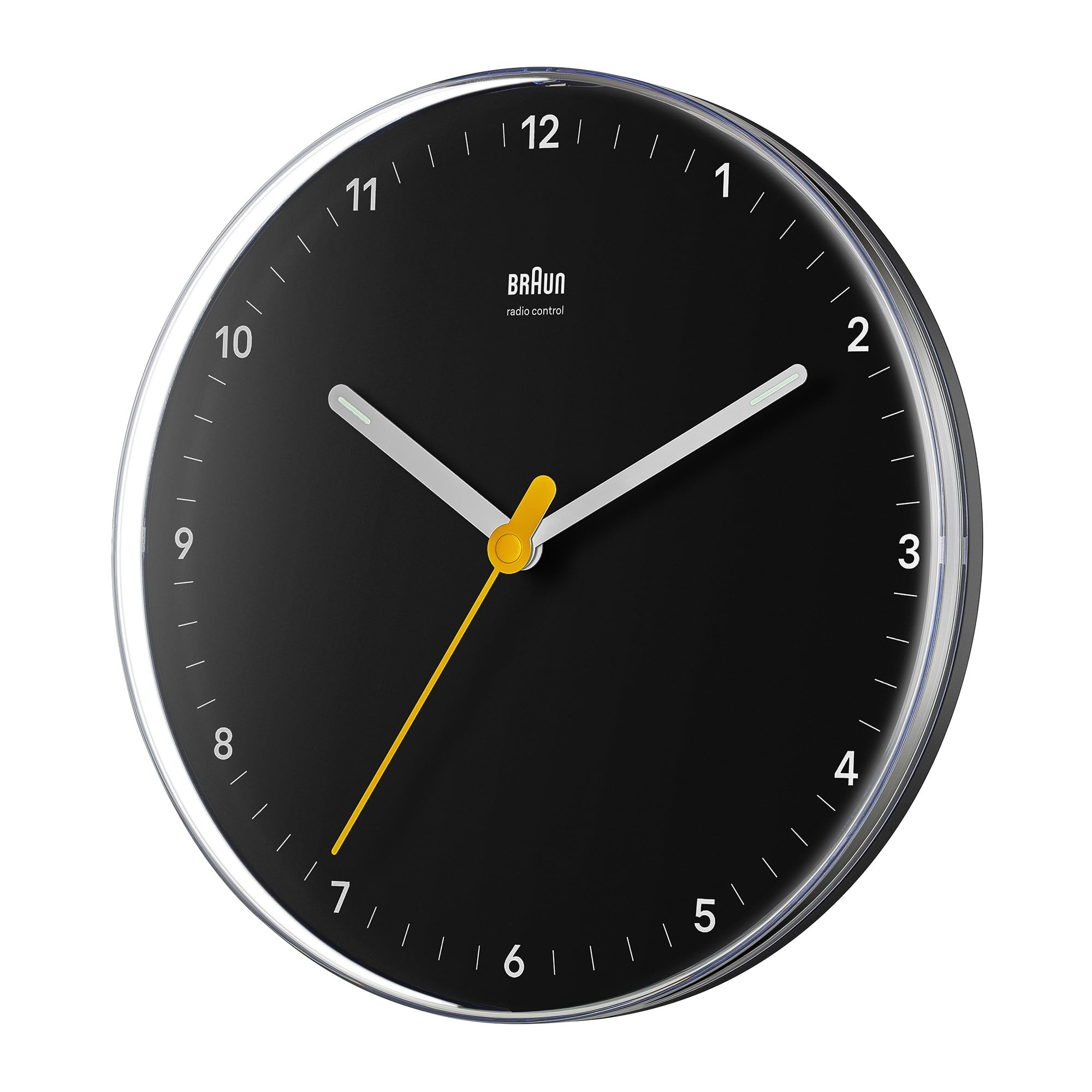 Braun Klasyczny zegar ścienny sterowany radiowo do strefy czasowej Europy Środkowej (DCF/GMT+1) z mechanizmem zamiatania, łatwy do odczytania, średnica 23 cm w kolorze czarnym, model BC26B-DCF.
