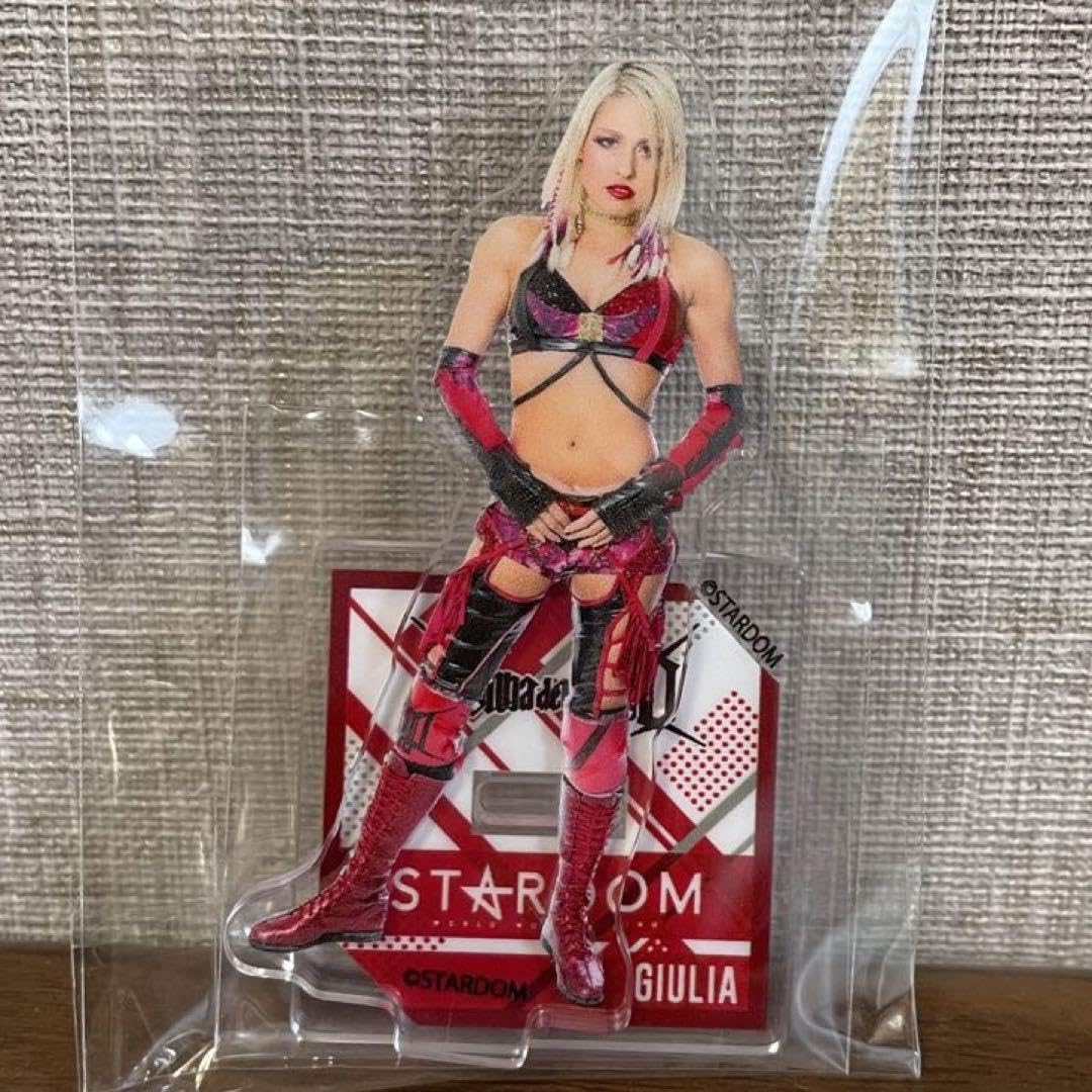 Amazon.co.jp: STARDOM くじ ジュリア アクリルスタンド : おもちゃ 