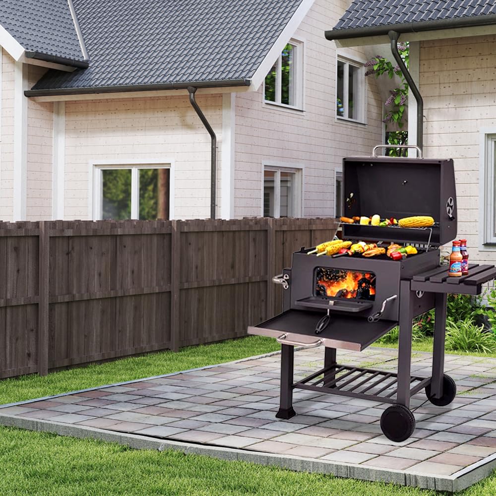 Stalowy grill węglowy z kółkami, grill węglowy z bocznymi półkami (107 x 115 x 68 cm)