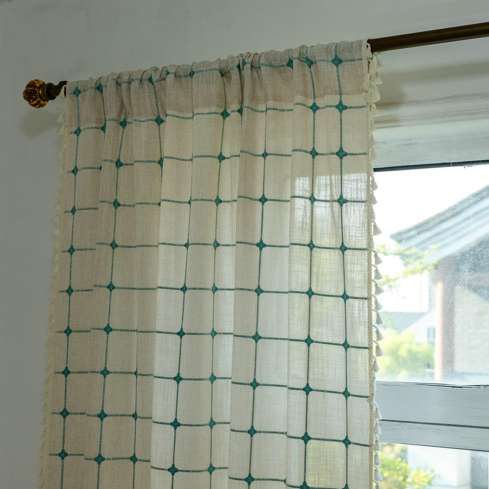 Rideau brise-bise occultant salon moderne beige broderie passe tringle 140x160