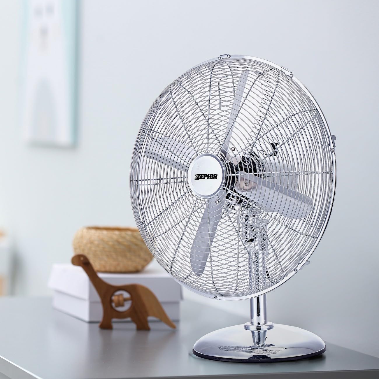 Generico Ventilatore da Tavolo Zep hir PF41CR 40 cm 4 Pale in Metallo Cromato 3 Velocità Oscillante Silenzioso Base Stabile 50W Design Moderno Acciaio Cromato