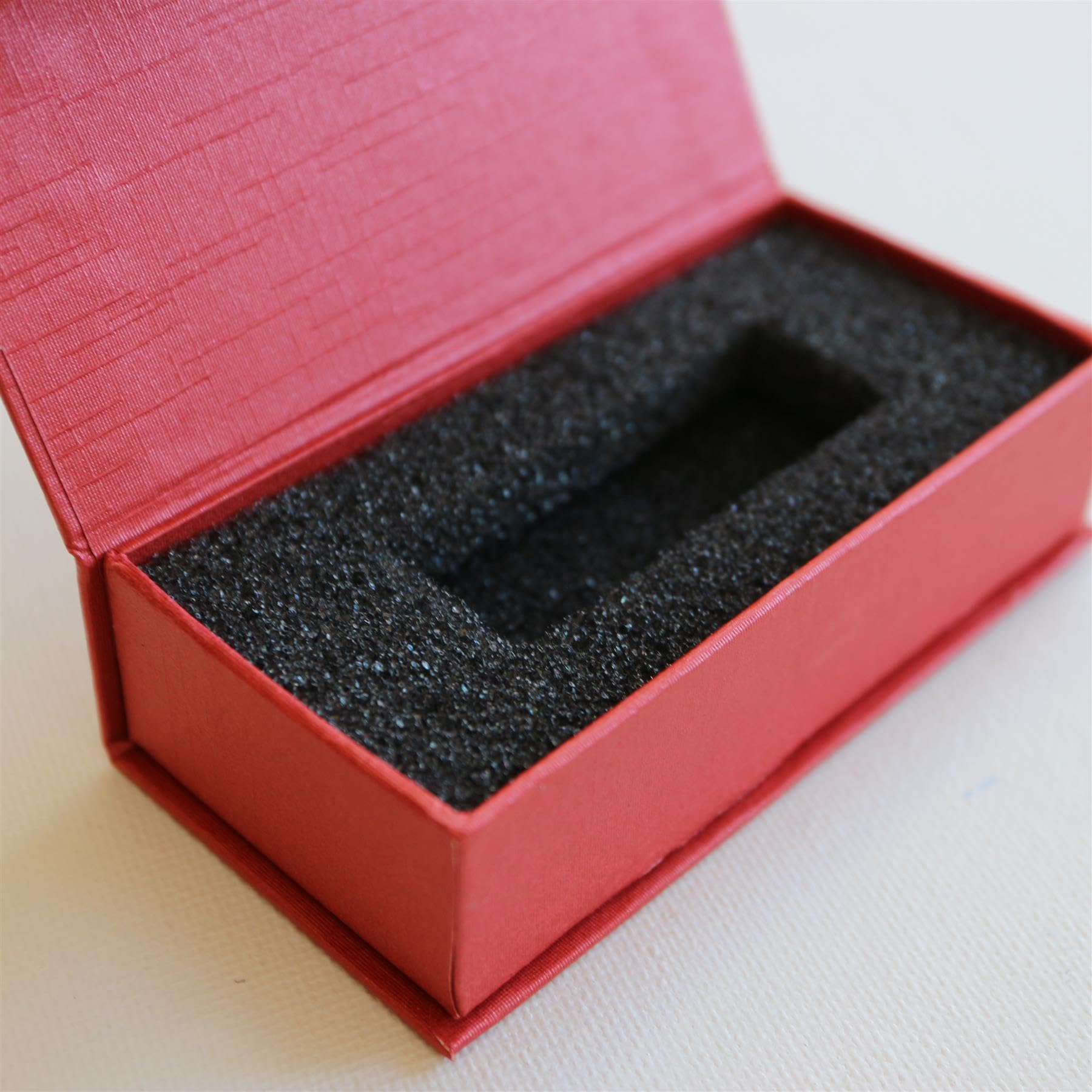 4 x Magnetic USB Presentation Gift Boxes, Ruby Colour, Flash Drives, Removable Drives, Wedding USB Box, Wedding Presentation Gift Box, Photography, Present/Gift