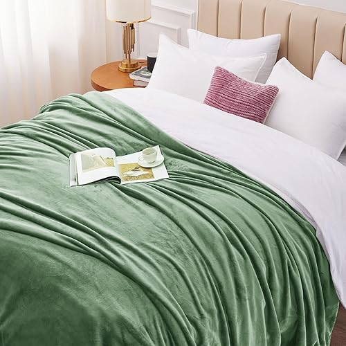 Miniatura 3 de CozyLux Manta de vellón tamaño Queen verde bosque, manta de franela de microfibra suave y ligera de 10.58 ozm para viajes, camping, silla y sofá,