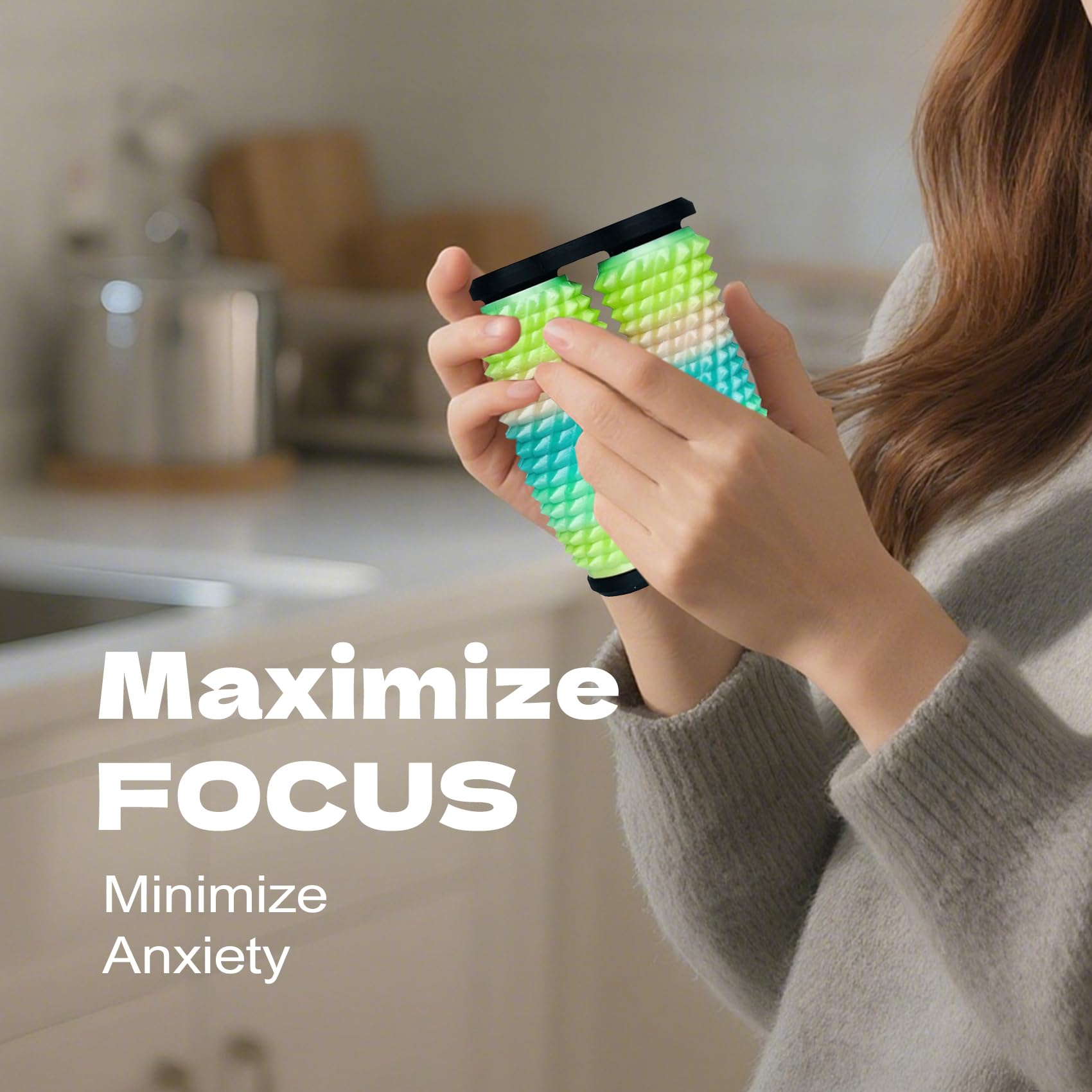 Handheld Fidget Toy with Tactile Spikes for Adults, Help Relieve Stress, Anxiety, Tension, Promotes Focus, Promotes Focus and Portable Design (): Green