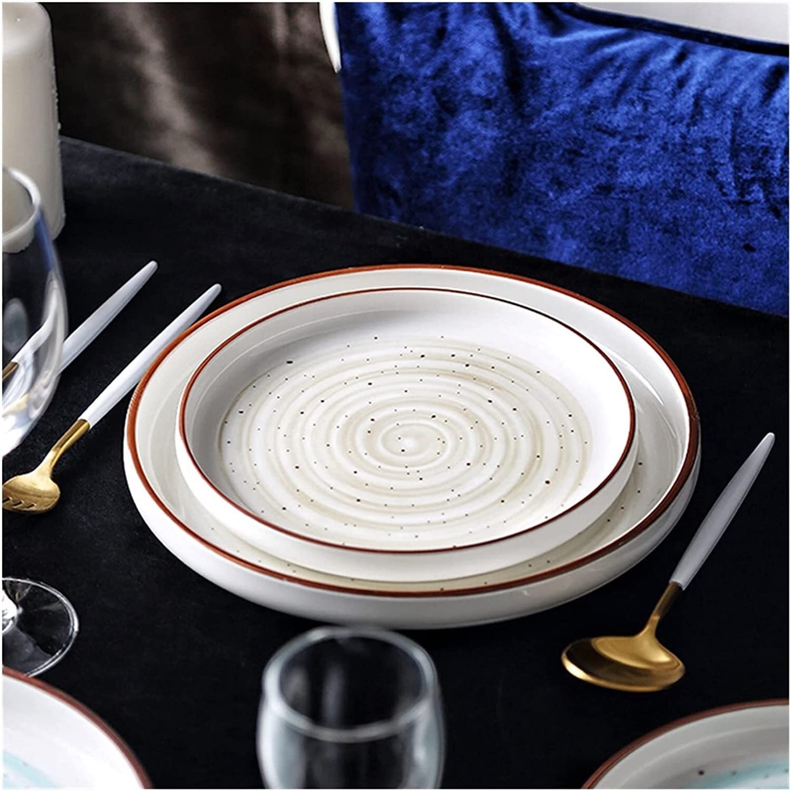 Assiette céramique kaki 20 cm au design épuré pour table raffinée