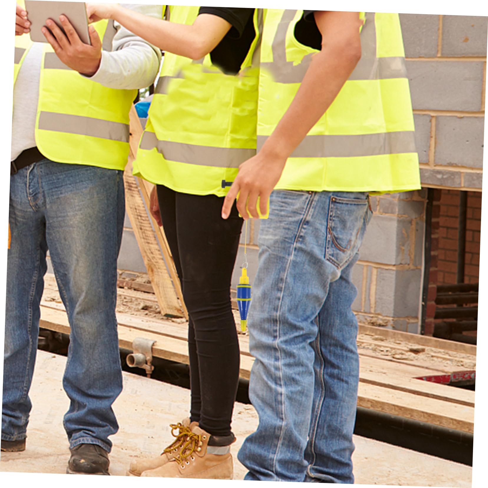 Plomada 5m Colgante, Herramienta de Medición Vertical para Construcción | Plástico E Hierro, Medición Precisa y Alineación Exacta, Uso en Carpintería y Construcción