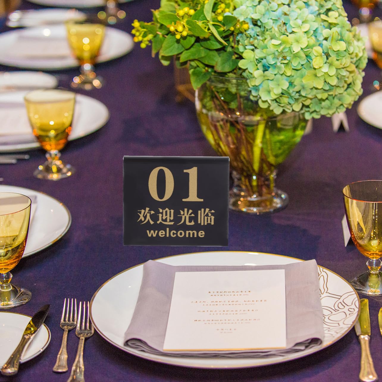 25 Stück Teiliges Acryl Tischnummern Doppelseitig Bedruckt Stabile Tischnummern für Hochzeit Bankett Party Eleganter Schwarzer Hintergrund mit Goldenen Zahlen