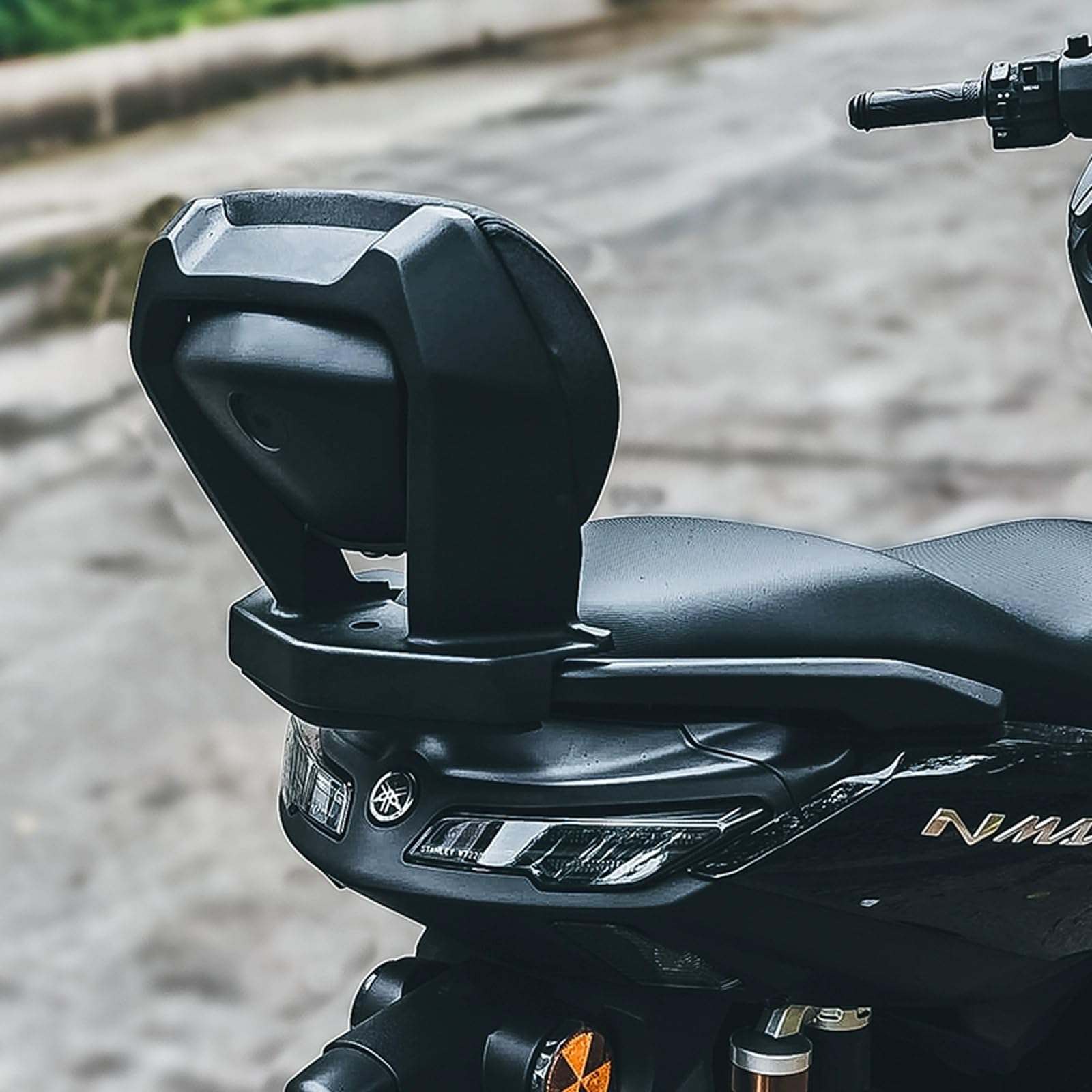 Amazon | Nextstage バックレスト NMAX155 2025年式対応 リアバック