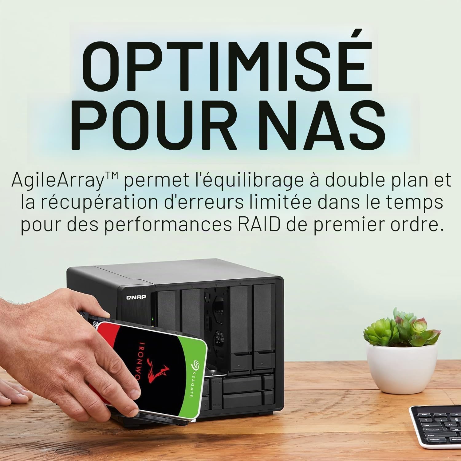 Seagate Pack de 4 IronWolf 4To Disque Dur Interne, NAS HDD 3.5", 5400 tr/min, CMR, 256 Mo de cache, SATA 6 Go/s, Argent, avec 3 ans de service de sauvetage, FFP, numéro de modèle: ST4000VN006
