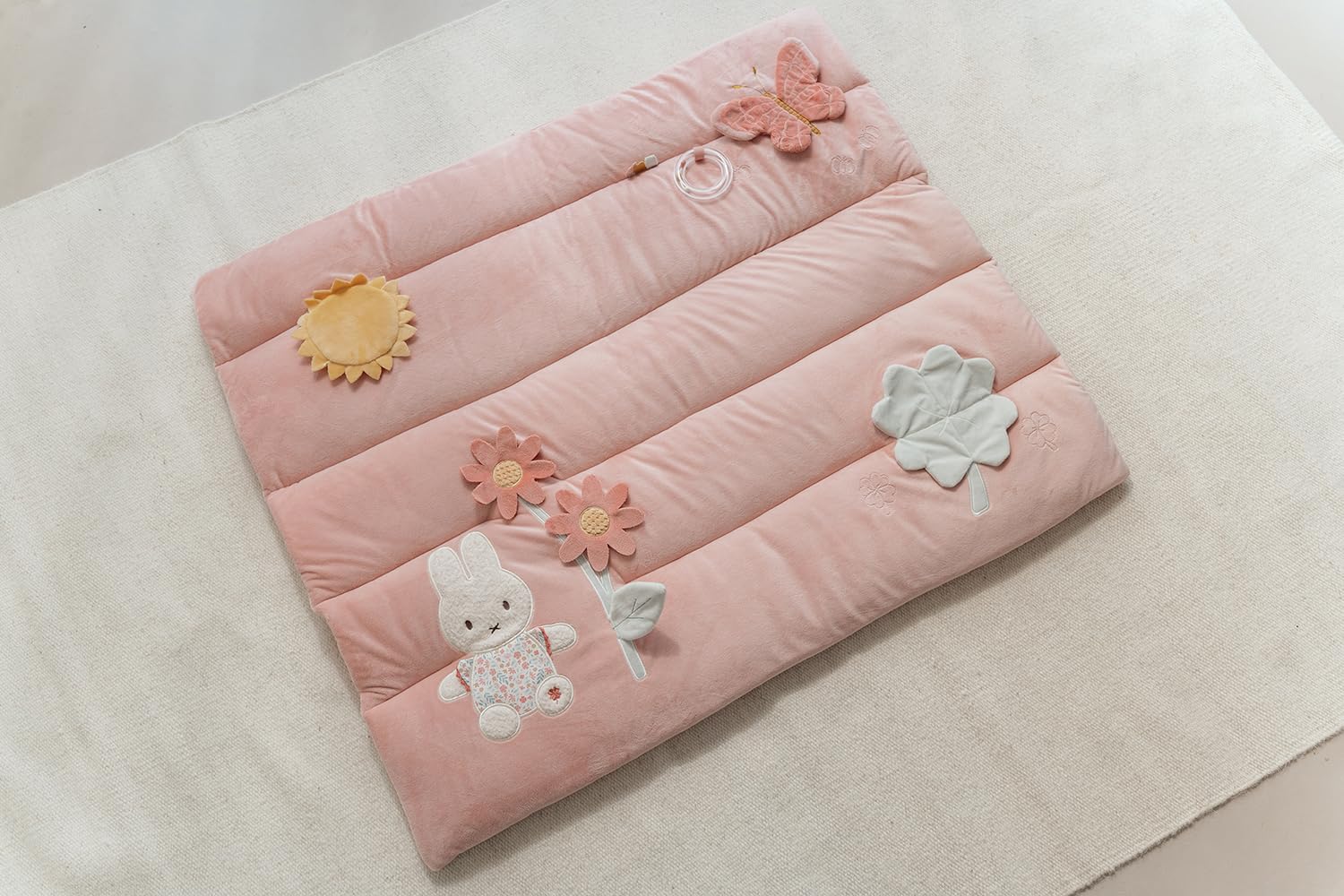 nijntje miffy x Little Dutch Krabbeldecke Spieldecke Activity Matte Baby (80x100 cm) Hase Miffy rosa - Lucky Blossom