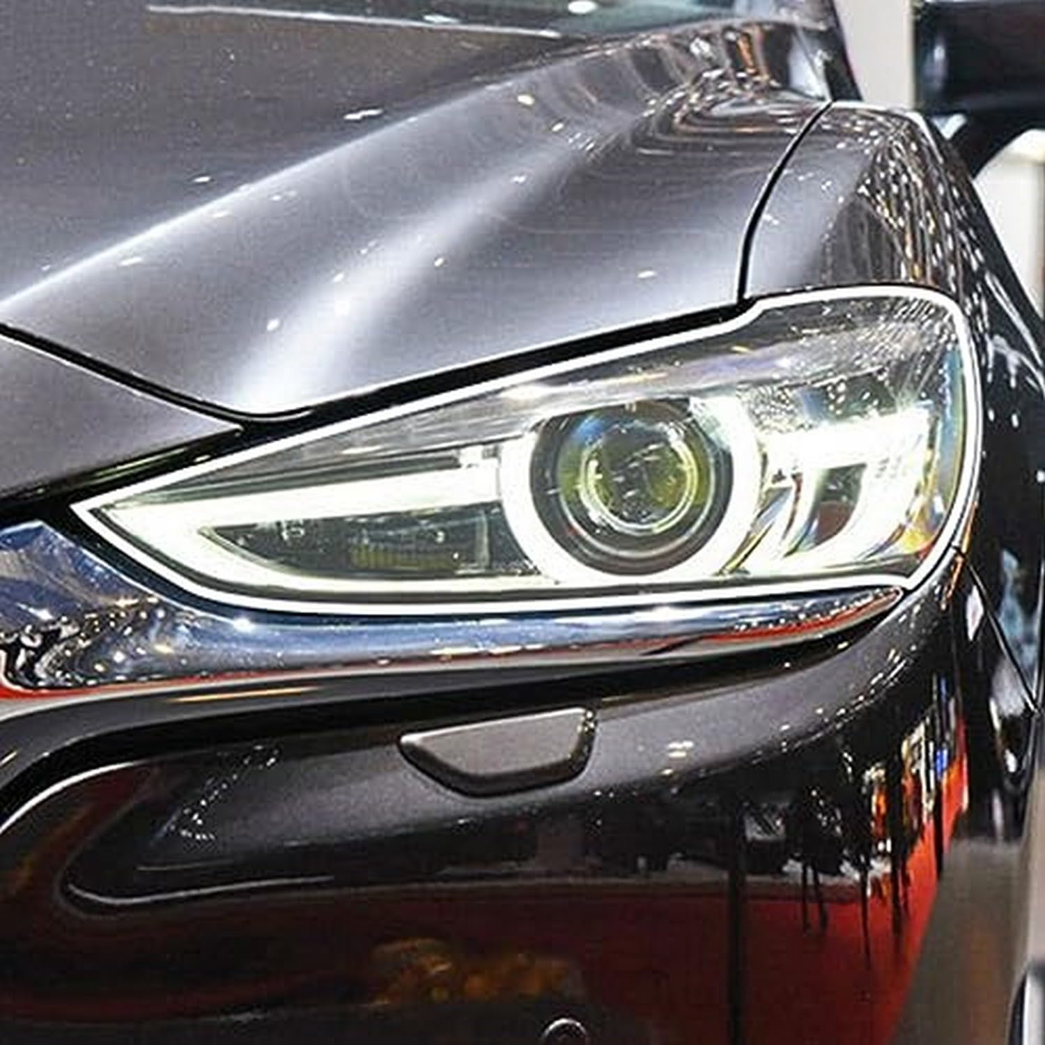 Film protection phare Mazda 6 Atenza 2019 anti-rayures : gardez des optiques neuves en TPU