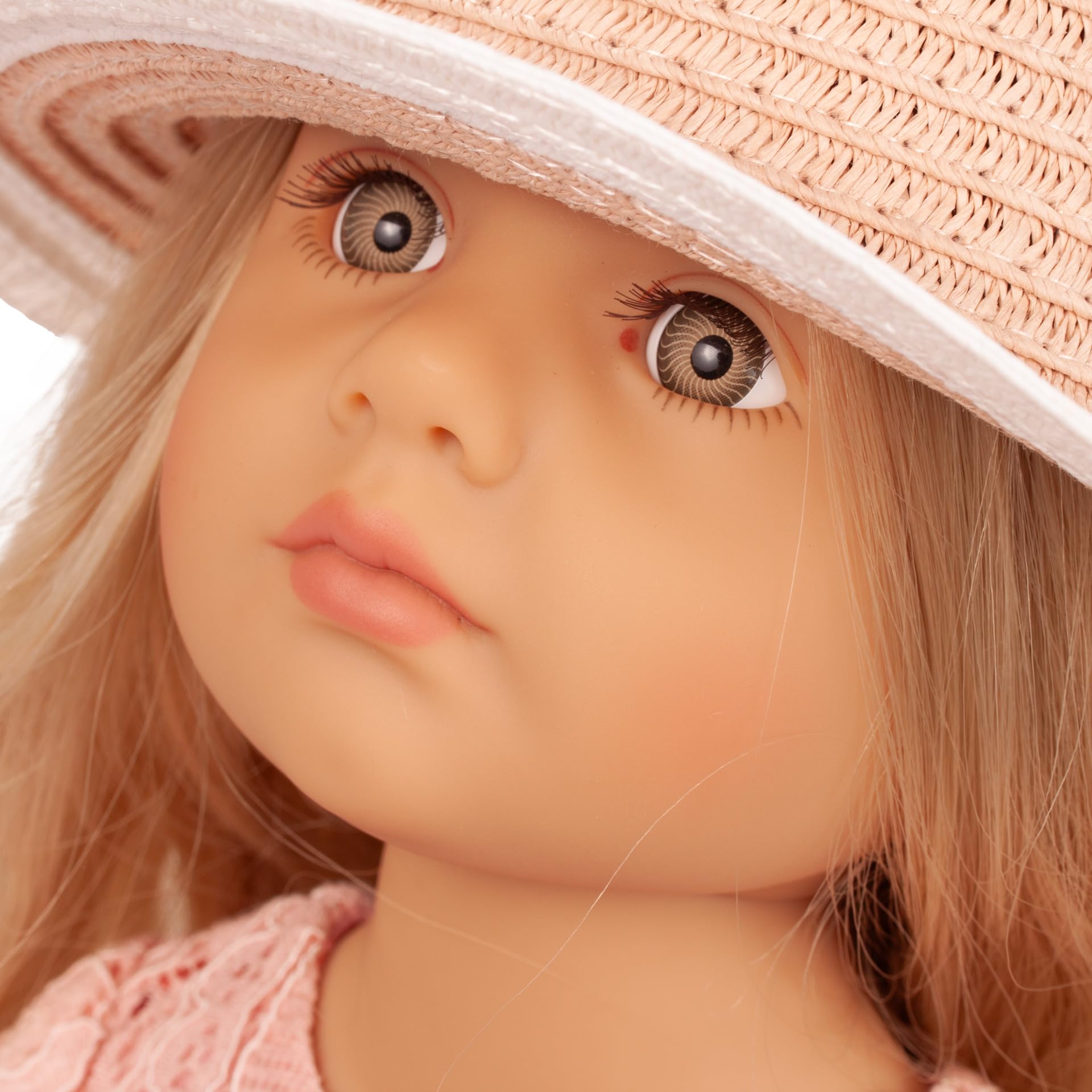 Götz 2666113 Happy Kidz Ella Puppe 50 cm Multigelenk-Stehpuppe | 6-tlg, für Kinder ab 3 Jahren, blonde Haare, graue Augen, 9 Gelenke, posierbar, frisierbar, Vinylhartkörper